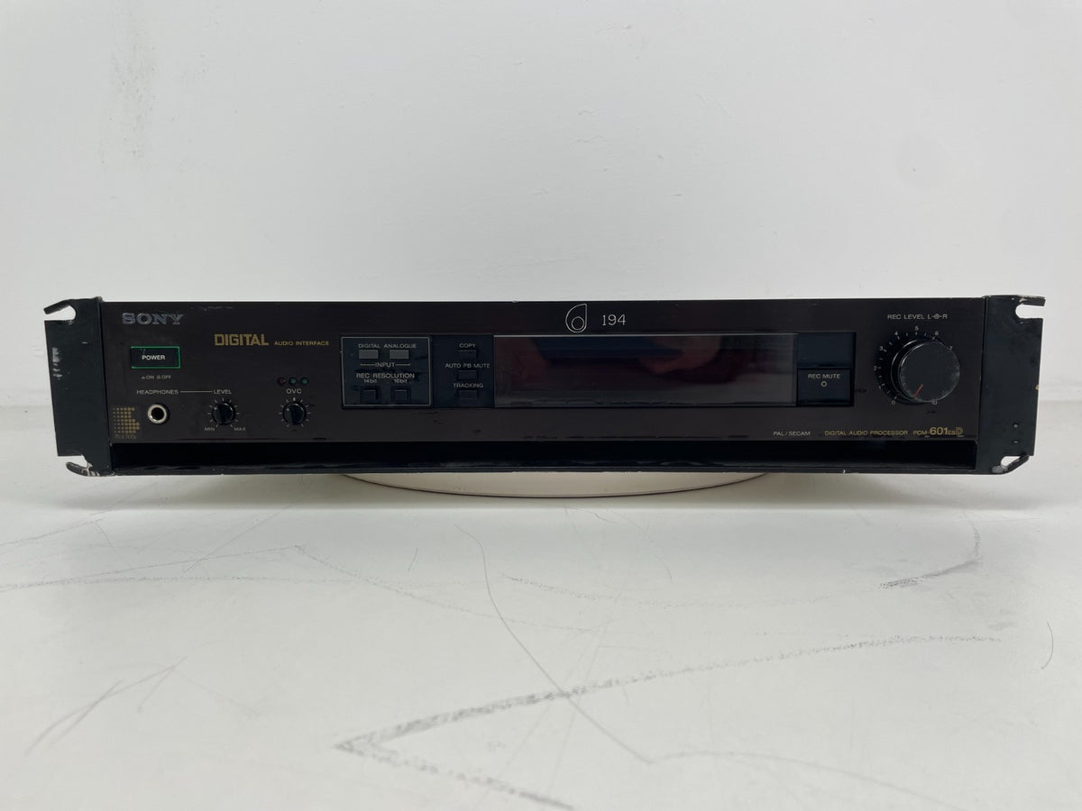 Sony PCM-601ESD Digital Audio Interface - In 19'' Rack mount