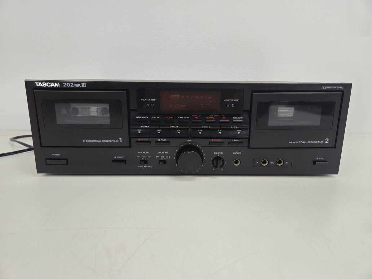 Tascam - 202 MKIII - Professional Dual Cassette Deck