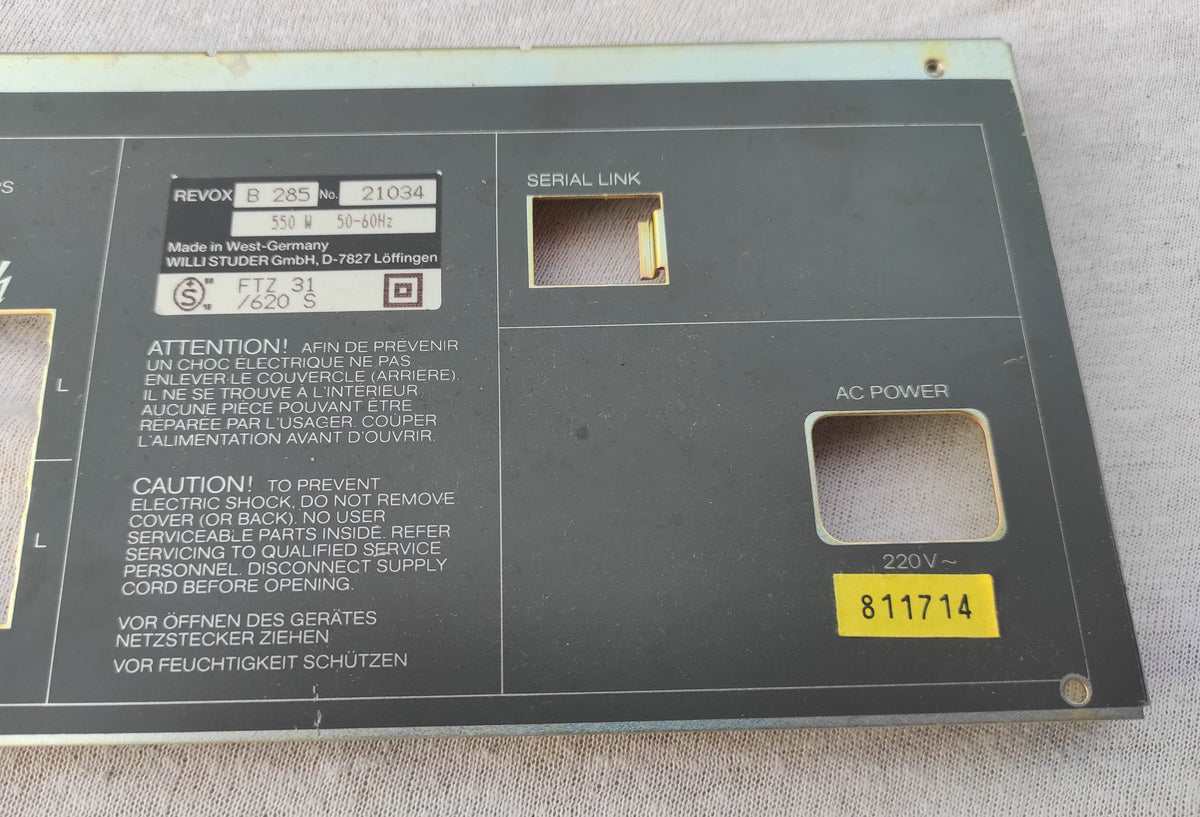 ReVox B285 rear panel used in good condition