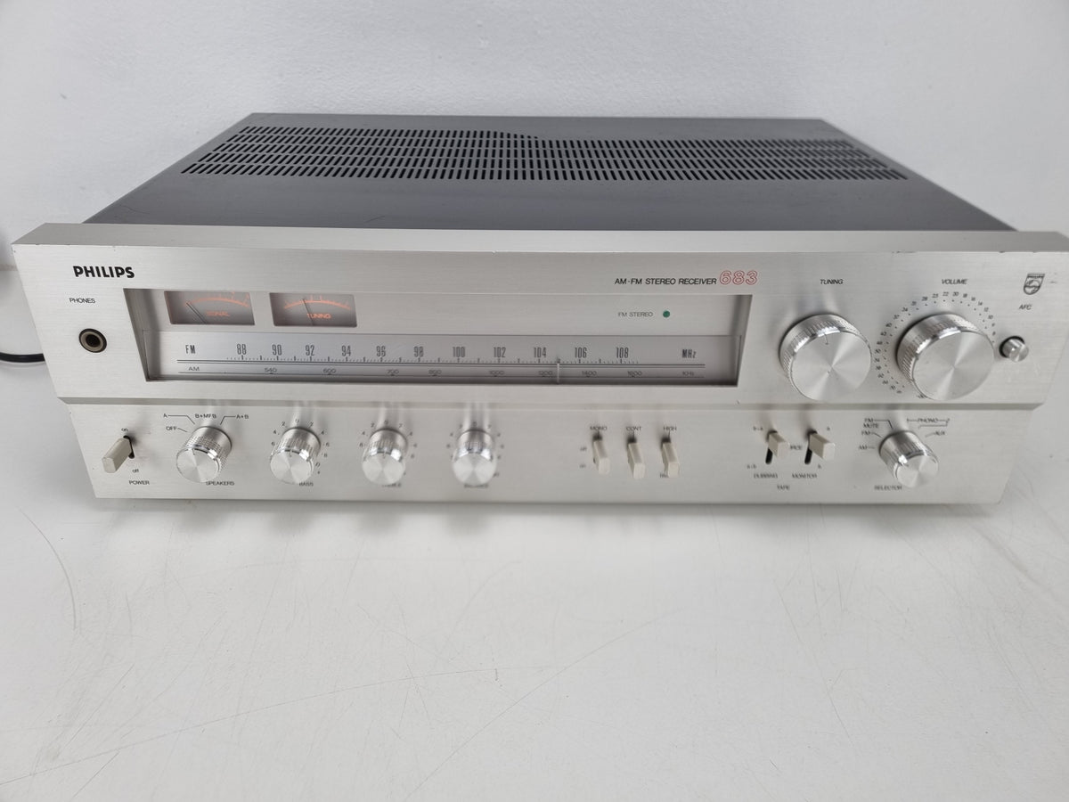 Philips AH-683- AM-FM STEREO RECEIVER- PotsCleaned - Replaced one switch - New lights