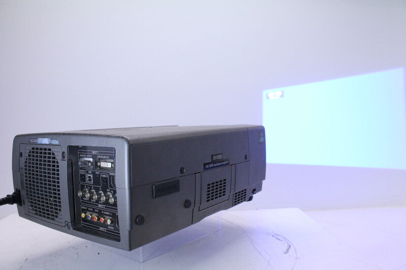 Eiki Projector CL-X71 met koffer en accessoires nr. 2