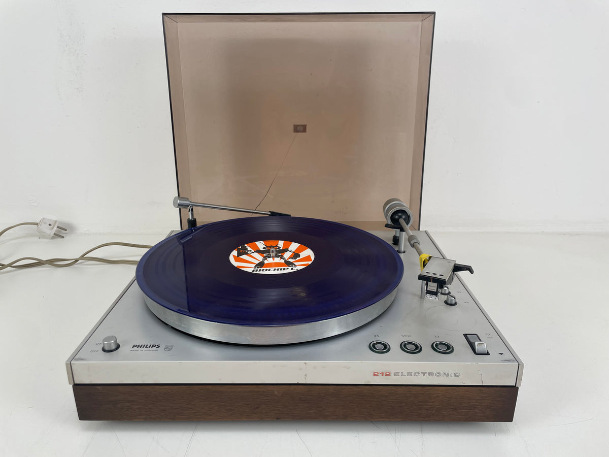 Philips - 212 Turntable - Belt-Drive + Discofoon Brush - GP400