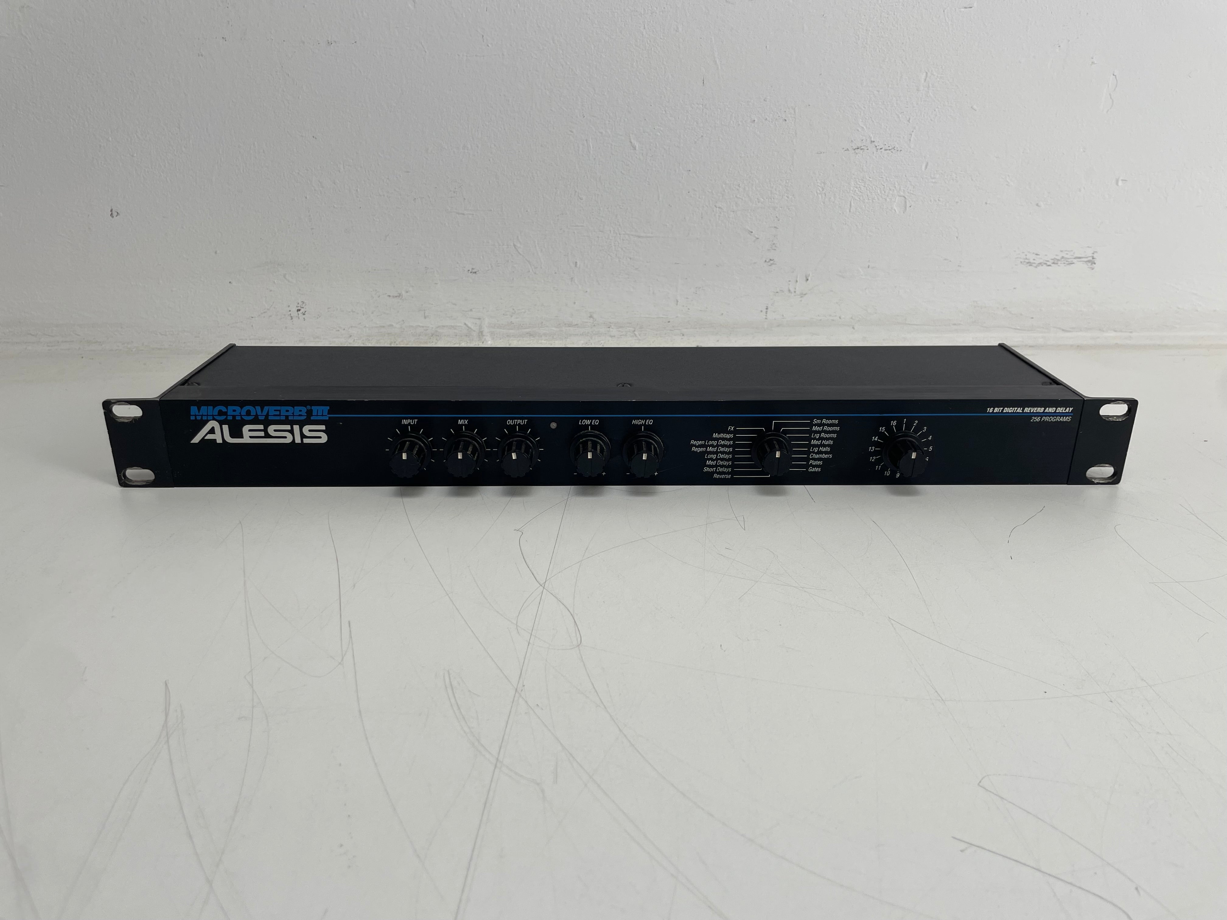 Alesis MicroVerb III – Digital Reverb & Delay Processor – Serviced (Pots Cleaned)
