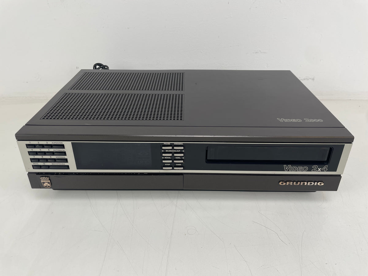 Grundig 2000a Video 2x4 – Video2000 – Video Cassette Recorder – Serviced (Recapped/Repaired)