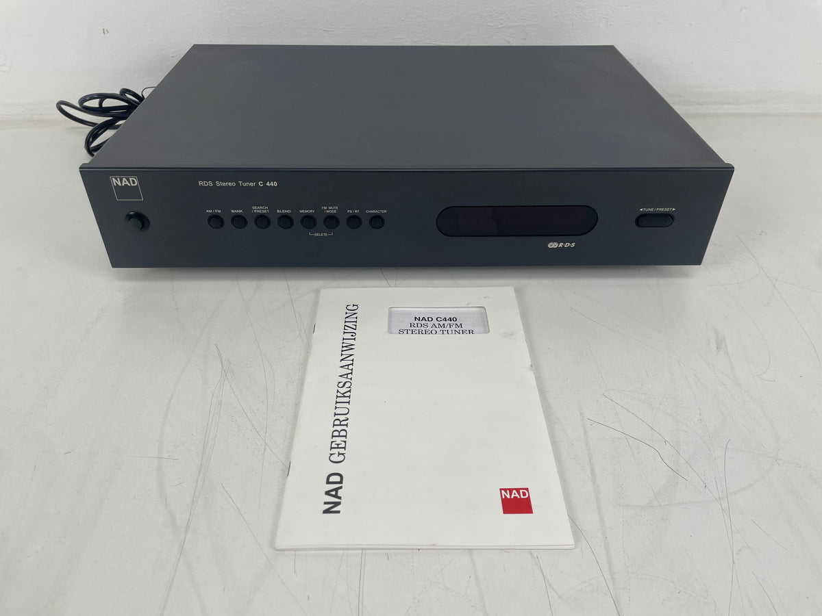 NAD - C440 - RDS Stereo Tuner - Incl. Handleiding