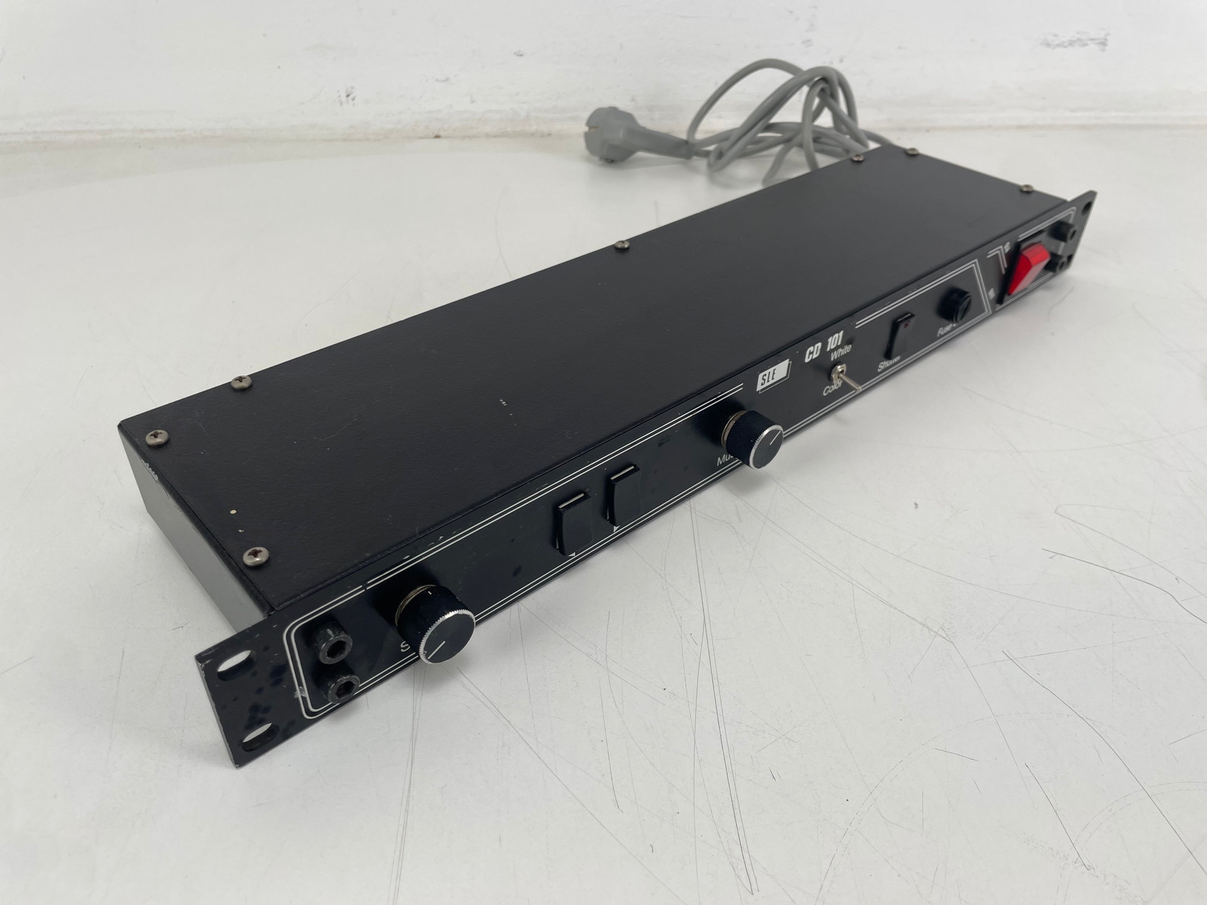SLE - CD 101 - Vintage 19-Inch Disco Lighting Effect Controller - Rare