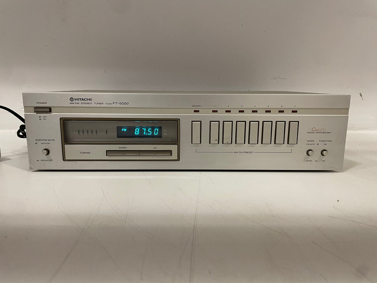 Hitachi – FT-5000 – Quartz Digital Synthesizer AM/FM Stereo Tuner