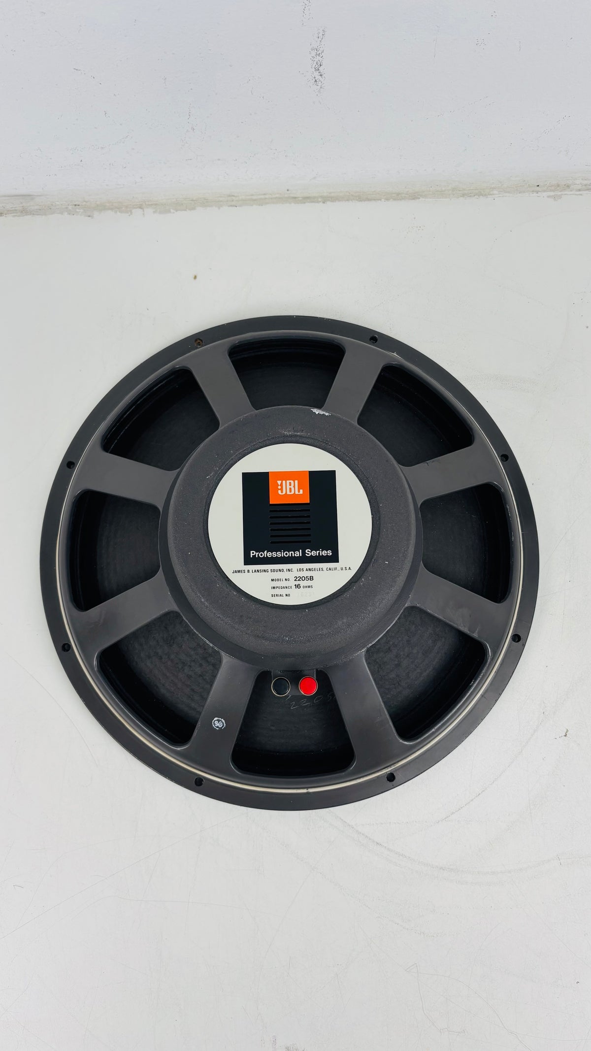 JBL - 2205B - 15" Professional Woofer - 16 Ohm - 150W