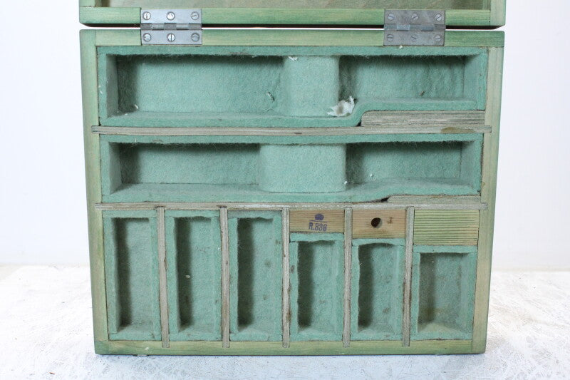 Unknown U.S. Army Empty Case Spare Parts No. 33 WY.3591