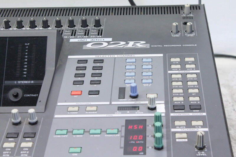 Yamaha 02R Digital Mixer with Meter Bridge and 2 ADAT Cards