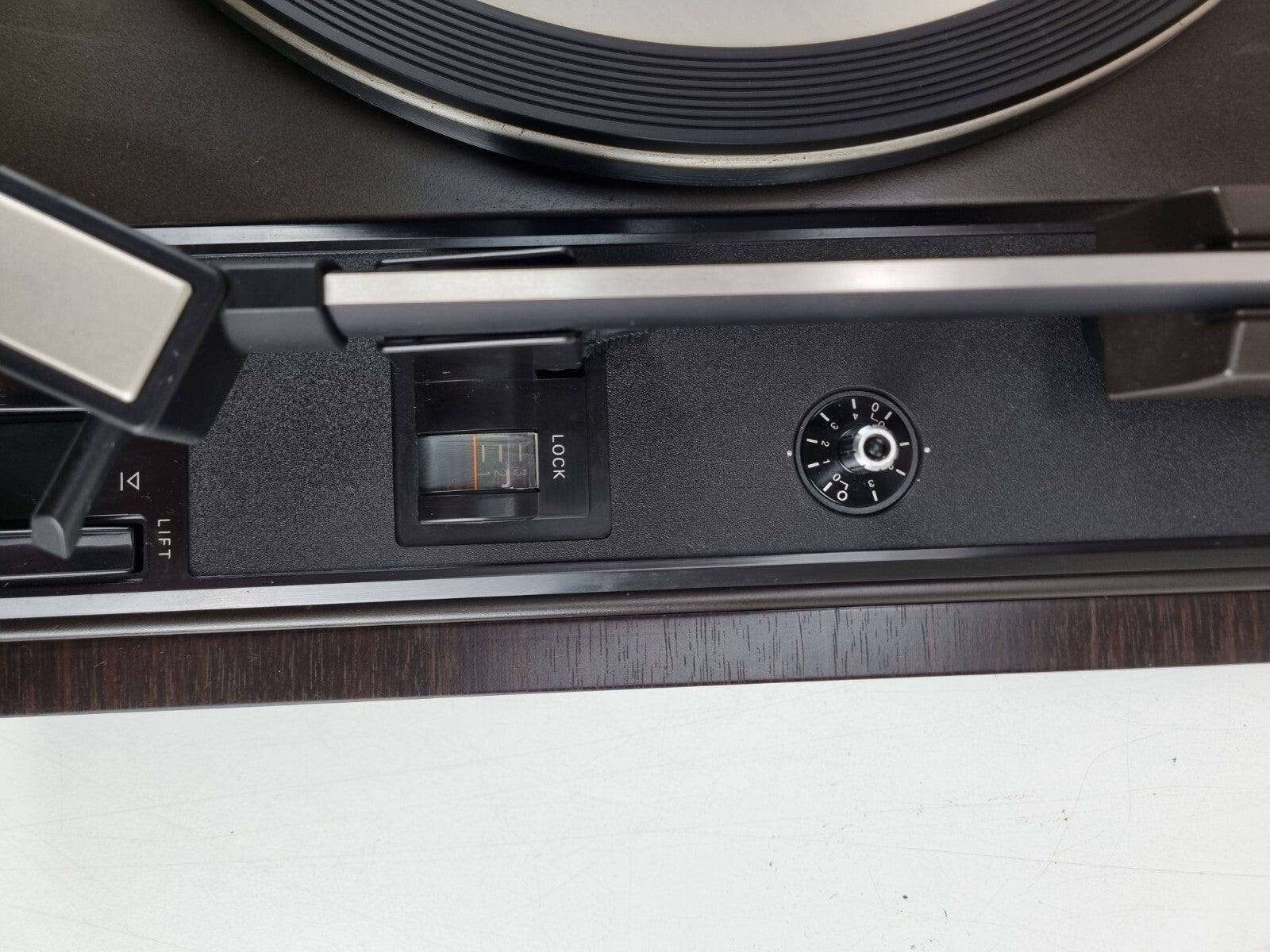 Aristona 1418 Automatic Turntable - Cleaned - New belts - With PHILIPS 400