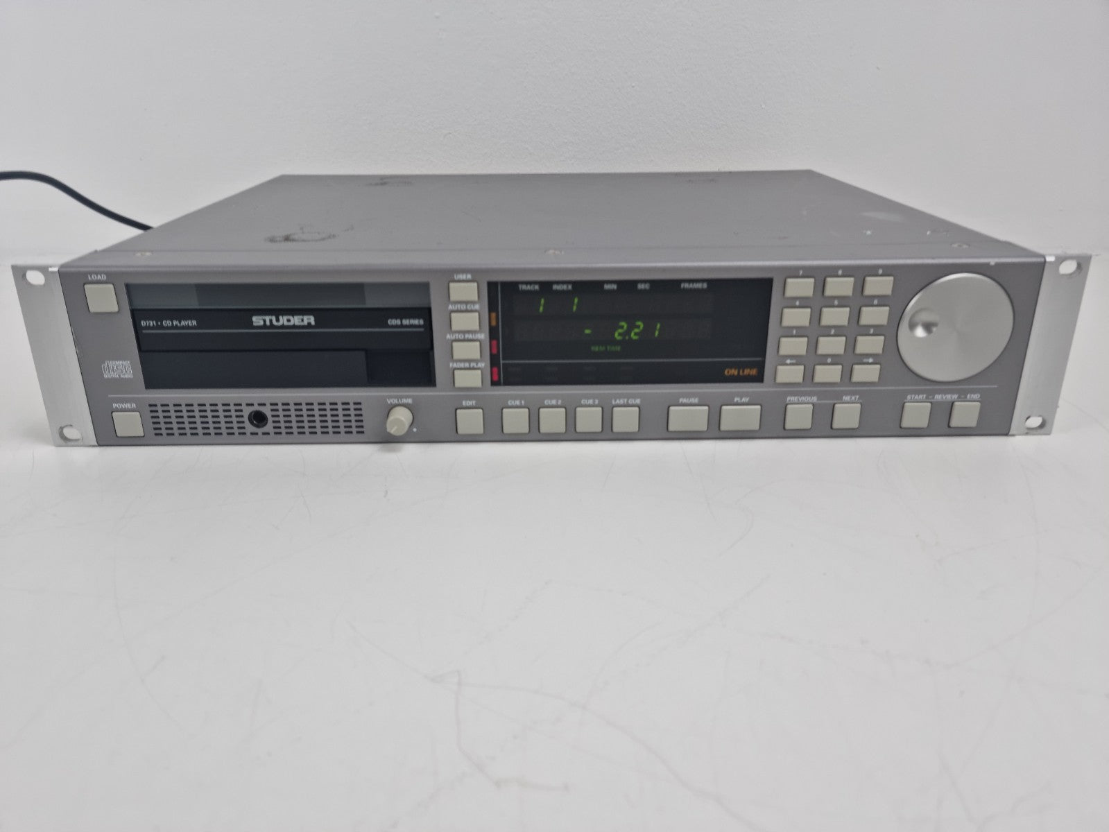 Studer D731 CD Player -  CDS Series - TDA1541A-S1 DAC-  Professional