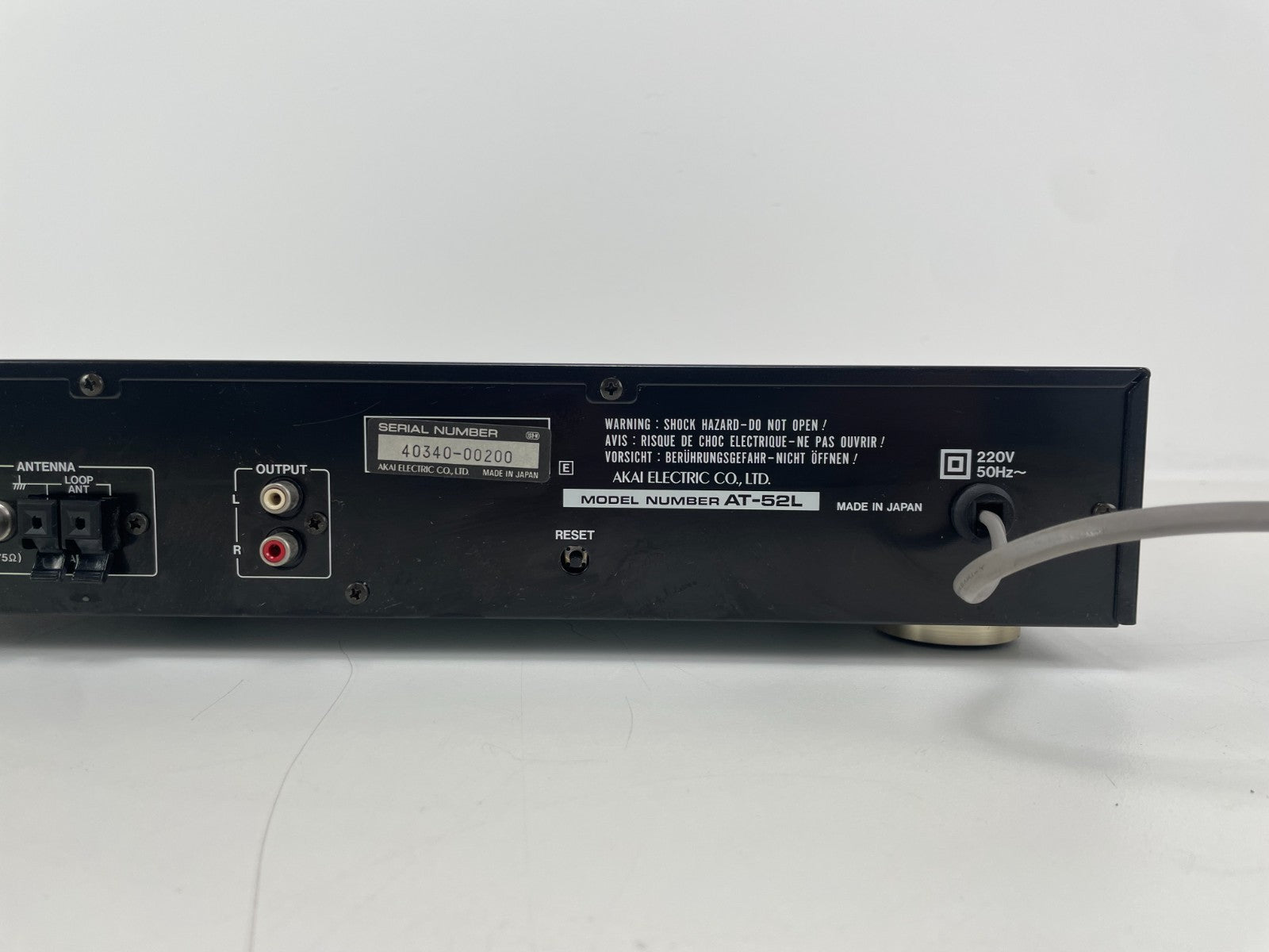 Akai AT-52L Stereo AM/FM Tuner – Mint Condition