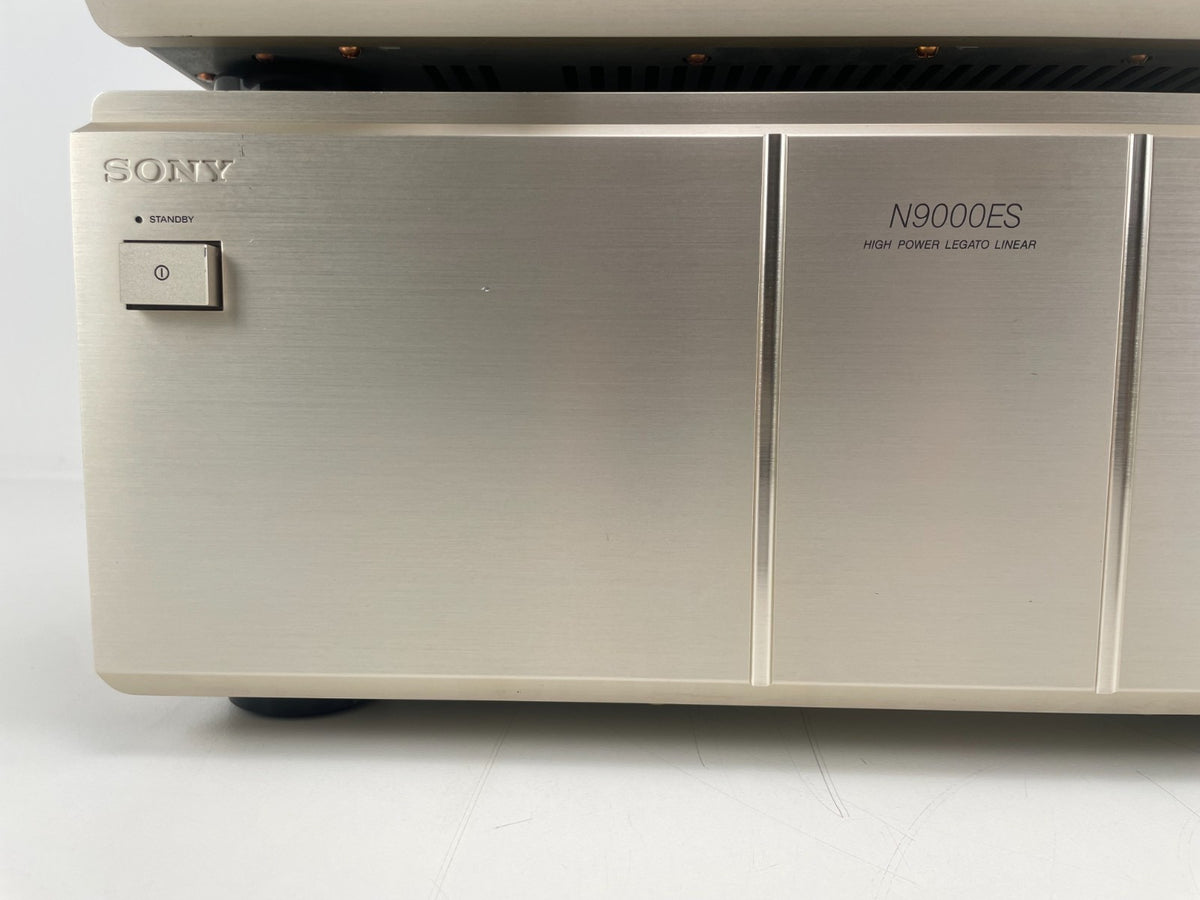 Sony N9000ES Power Amp + E9000ES ES Processor – Champagne + Afstandsbediening