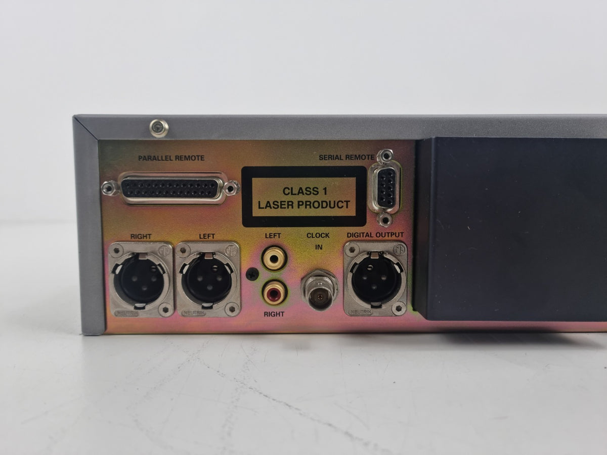 Studer D731 CD-speler - CDS-serie - TDA1541A-S1 DAC - Professioneel