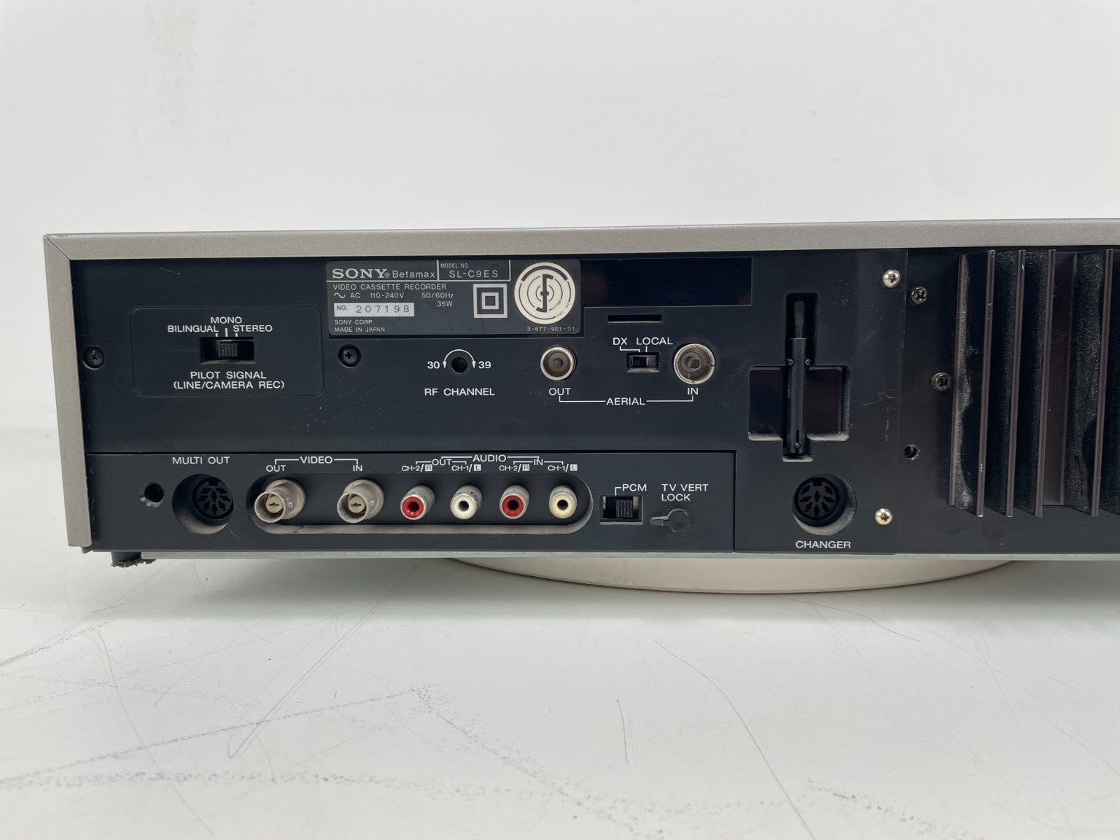 Sony Betamax SL-C9 ES – Onderhoud uitgevoerd – Afstandsbediening + Handleiding - Condensatoren vervangen
