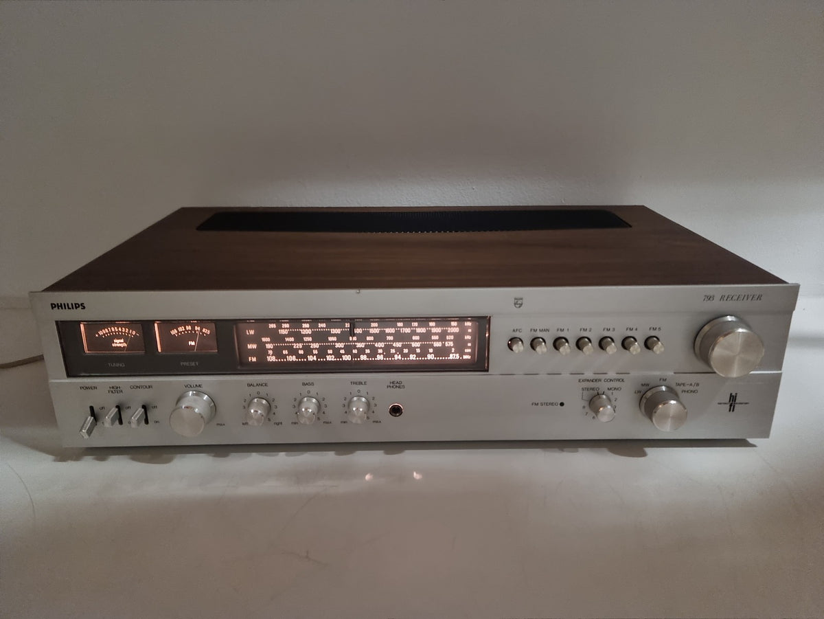 Philips 793 Receiver - With new power cable