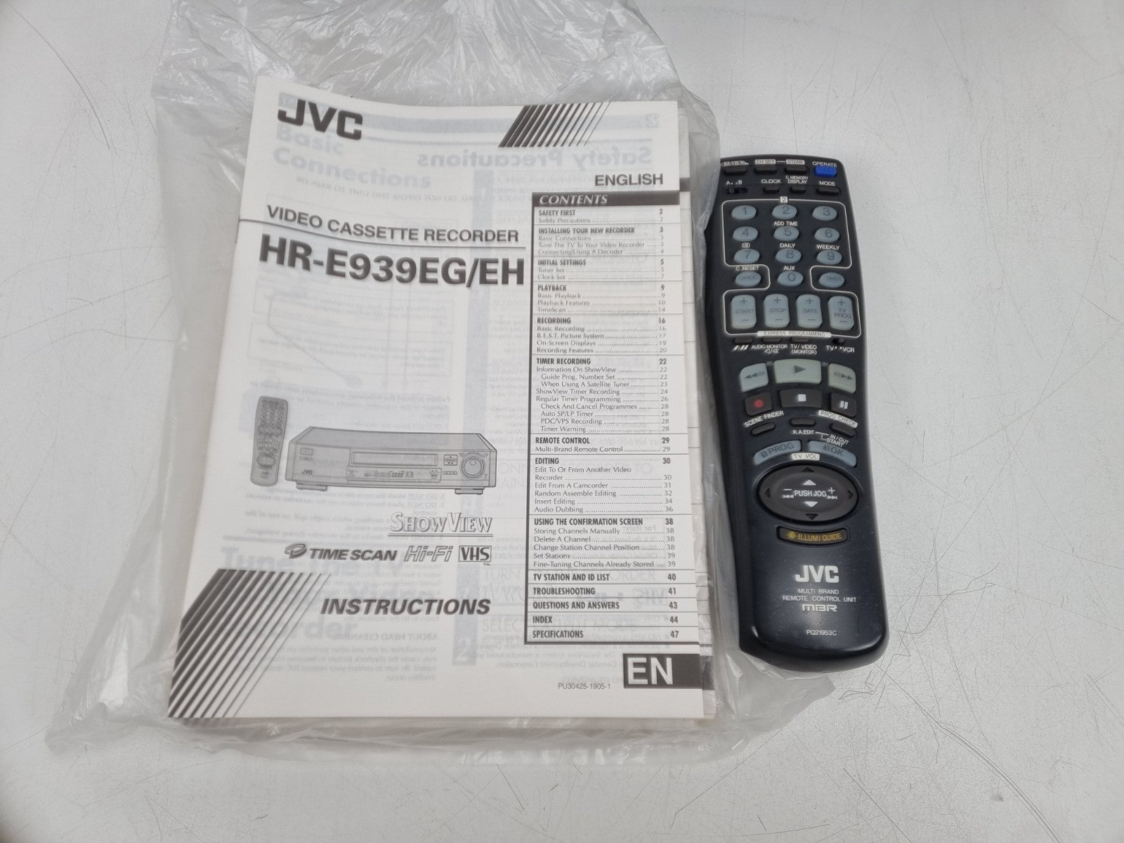 JVC HR-E939EG - Video Cassette Recorder - with  instruction manual - Remote