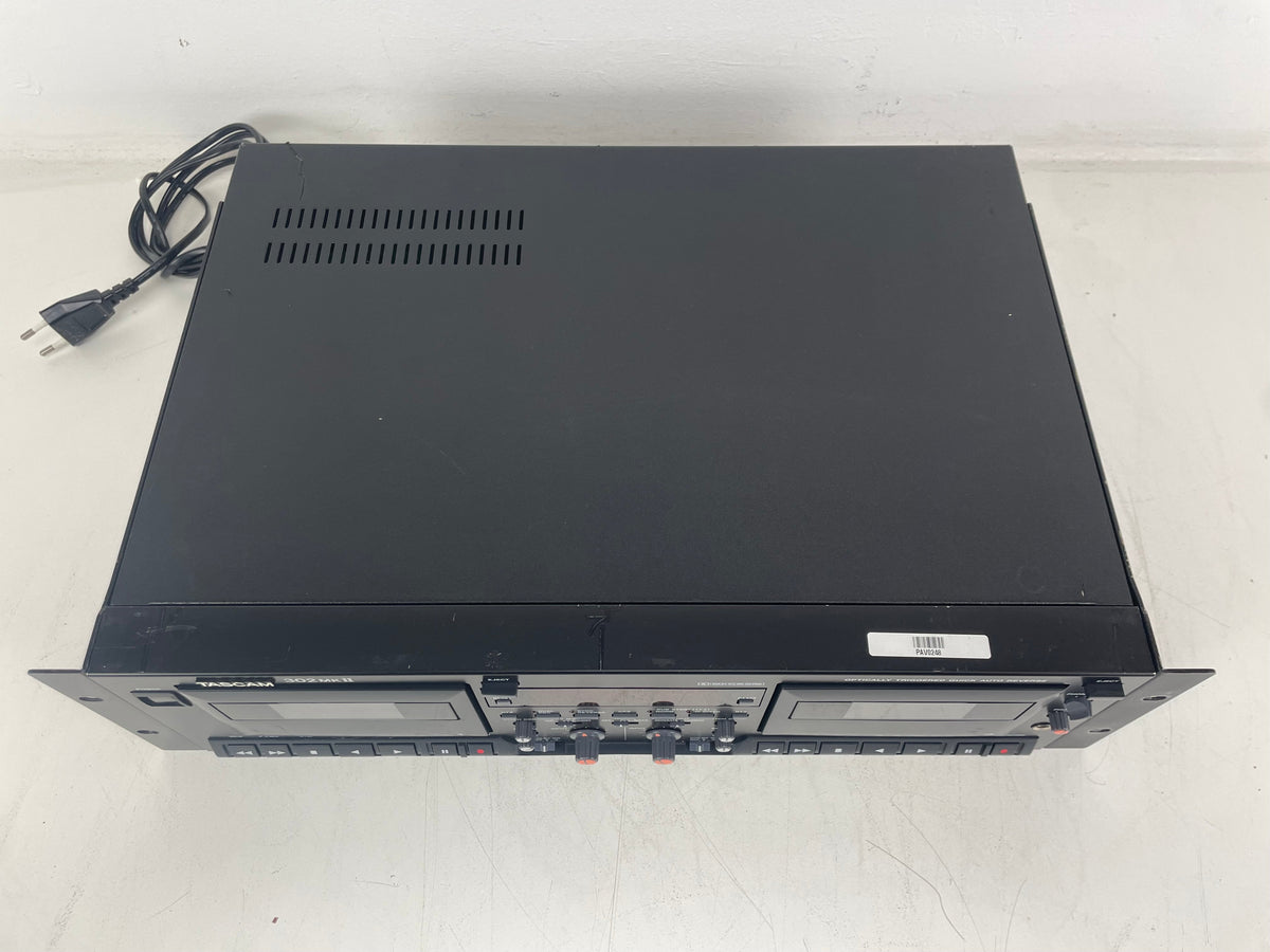 Tascam - 302 MK2 - Dubbel Cassettedeck - 2-Kops - Geregeld (Nieuwe Riemen) - 19" Rack