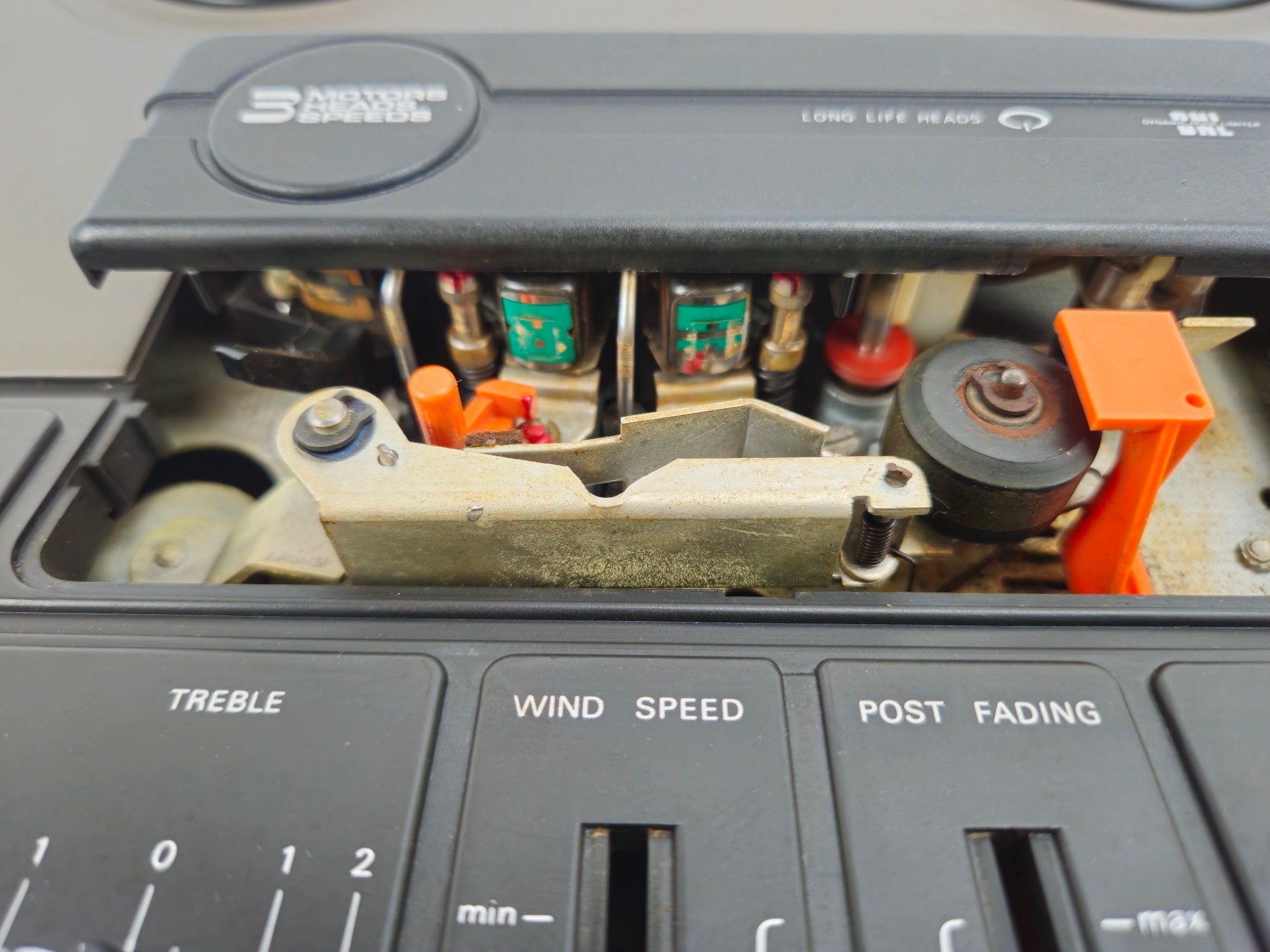 Philips - N4506 - Stereo Spoelenrecorder - Onderhouden (Nieuwe snaren)