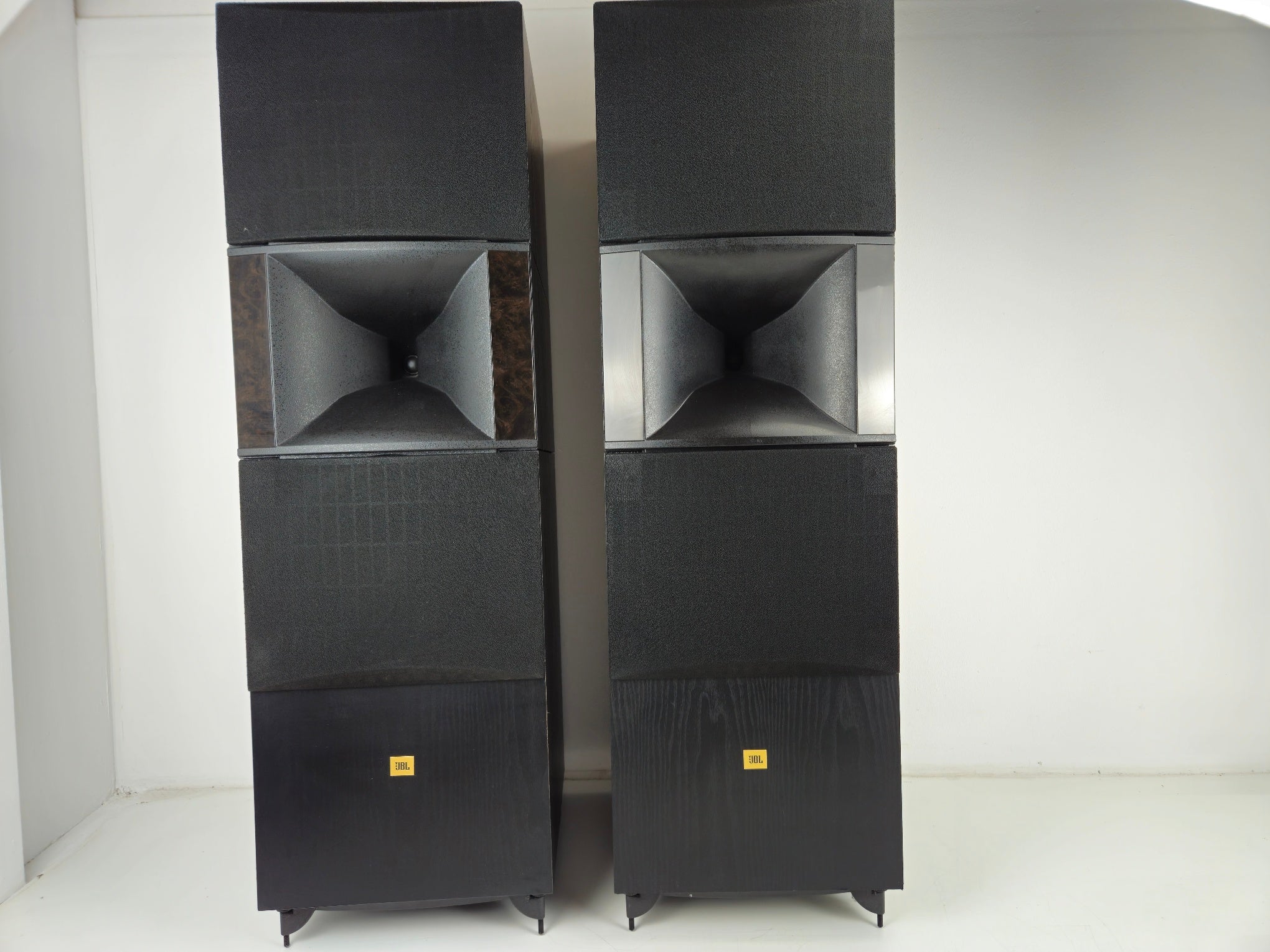 JBL - SVA1800 - Passive Floorstanding Speaker Pair - Refoamed