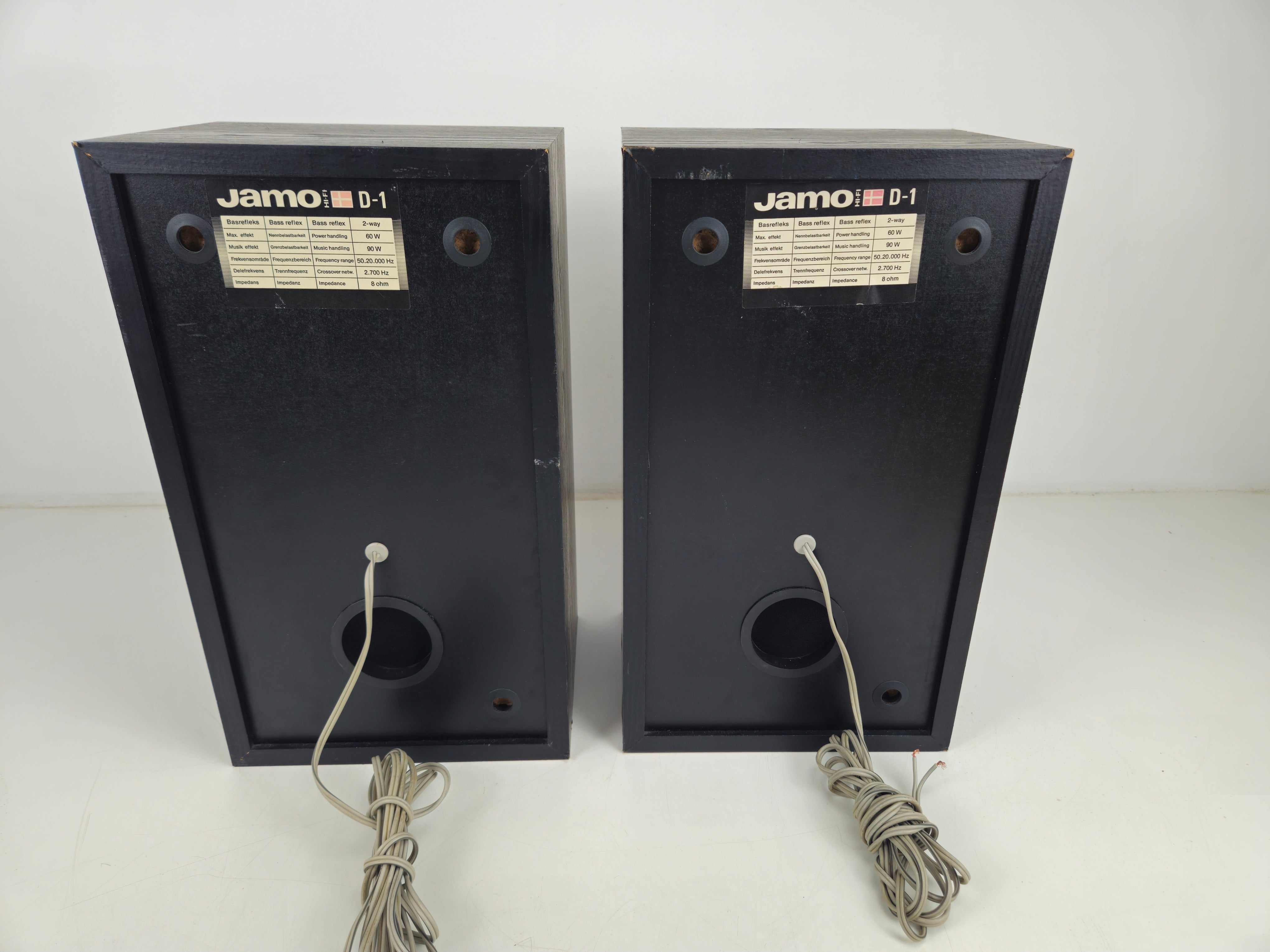 Jamo - D1 - Passieve boekenplankspeaker - Opnieuw gefoamd