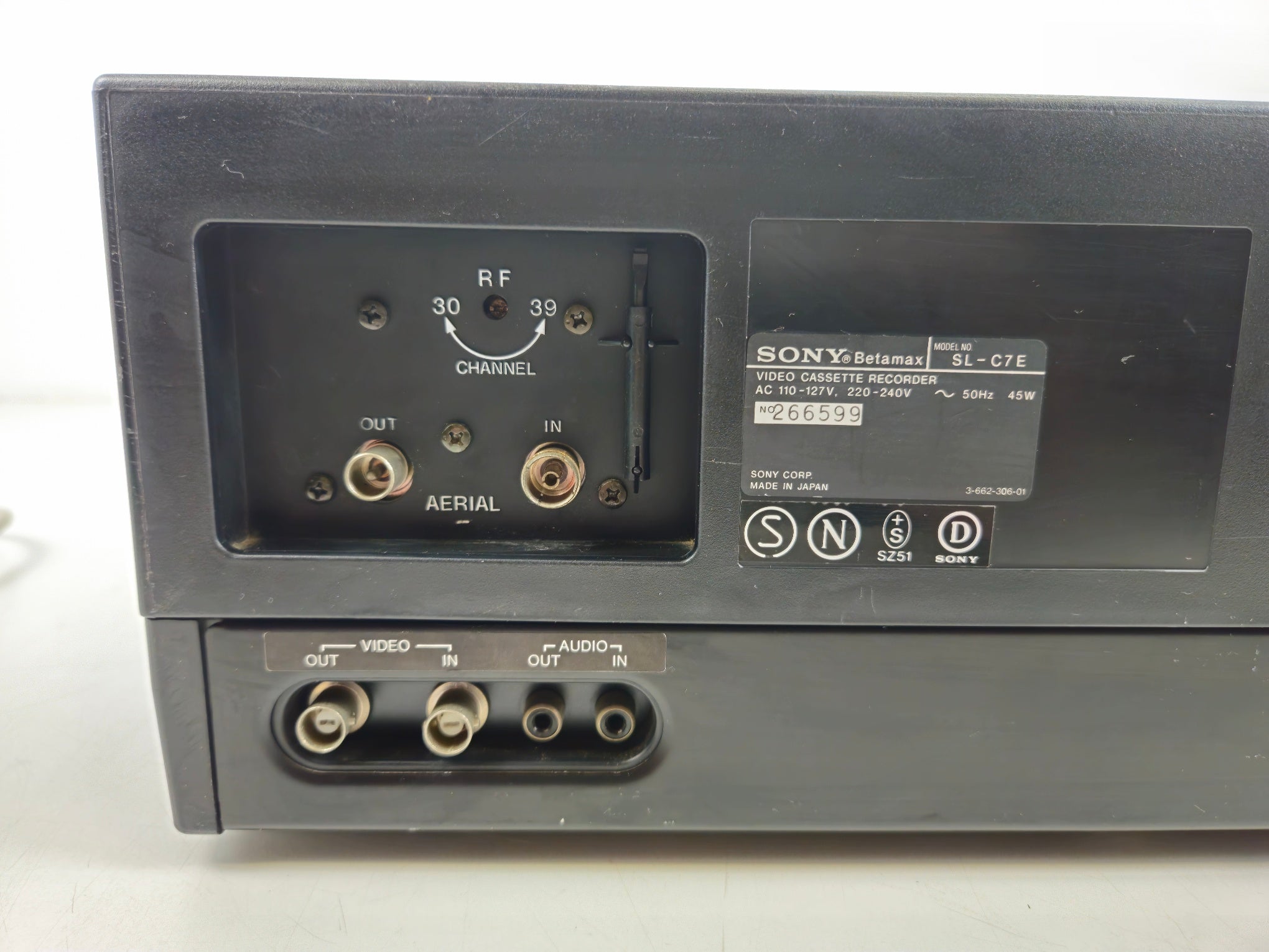 Sony - SL-C7E - Betamax - Video Cassette Recorder - Onderhouden