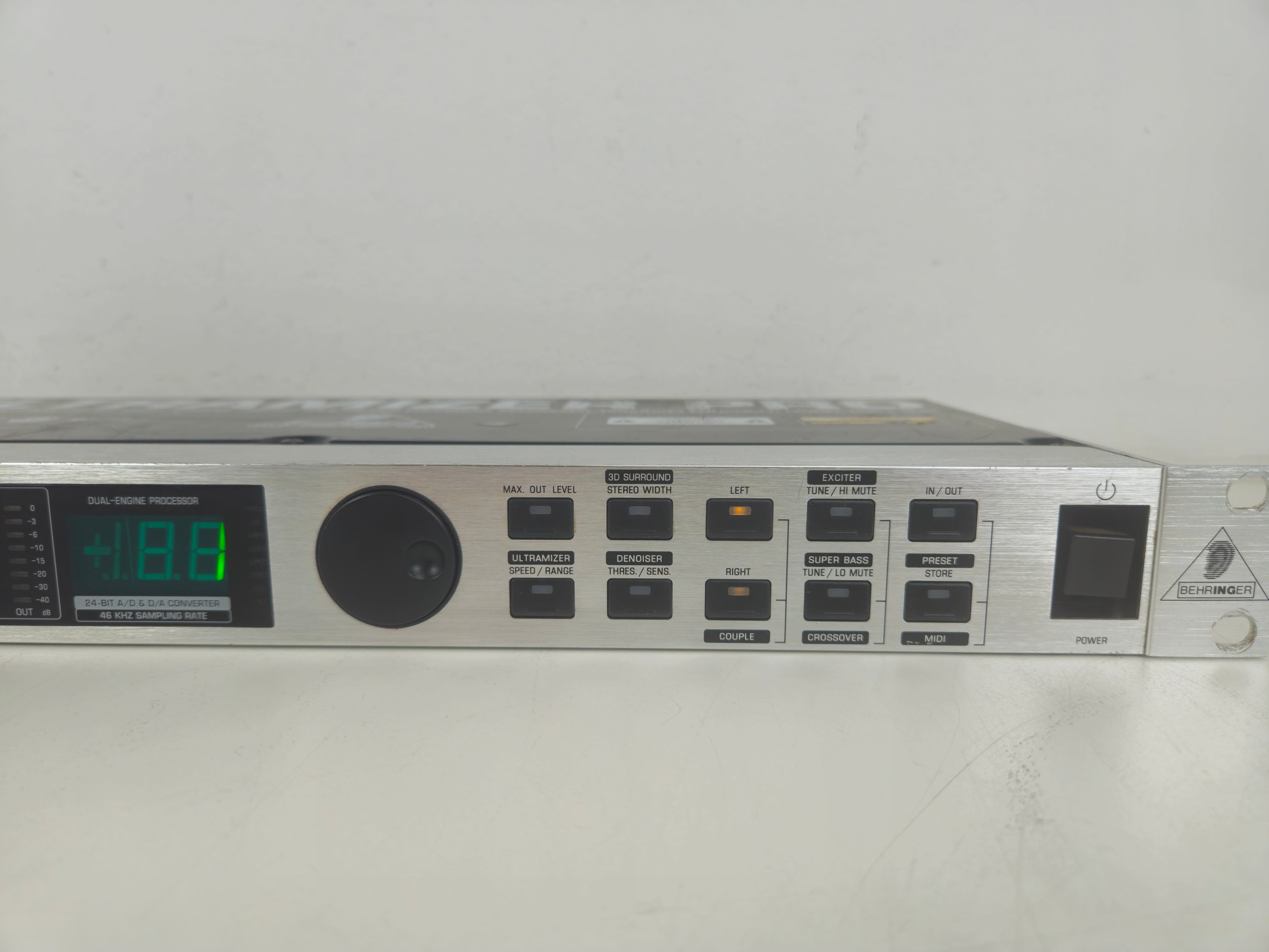 Behringer - DSP 1424P - 24-Bit Digital Multiband Loudness Maximizer/Program Enhancer