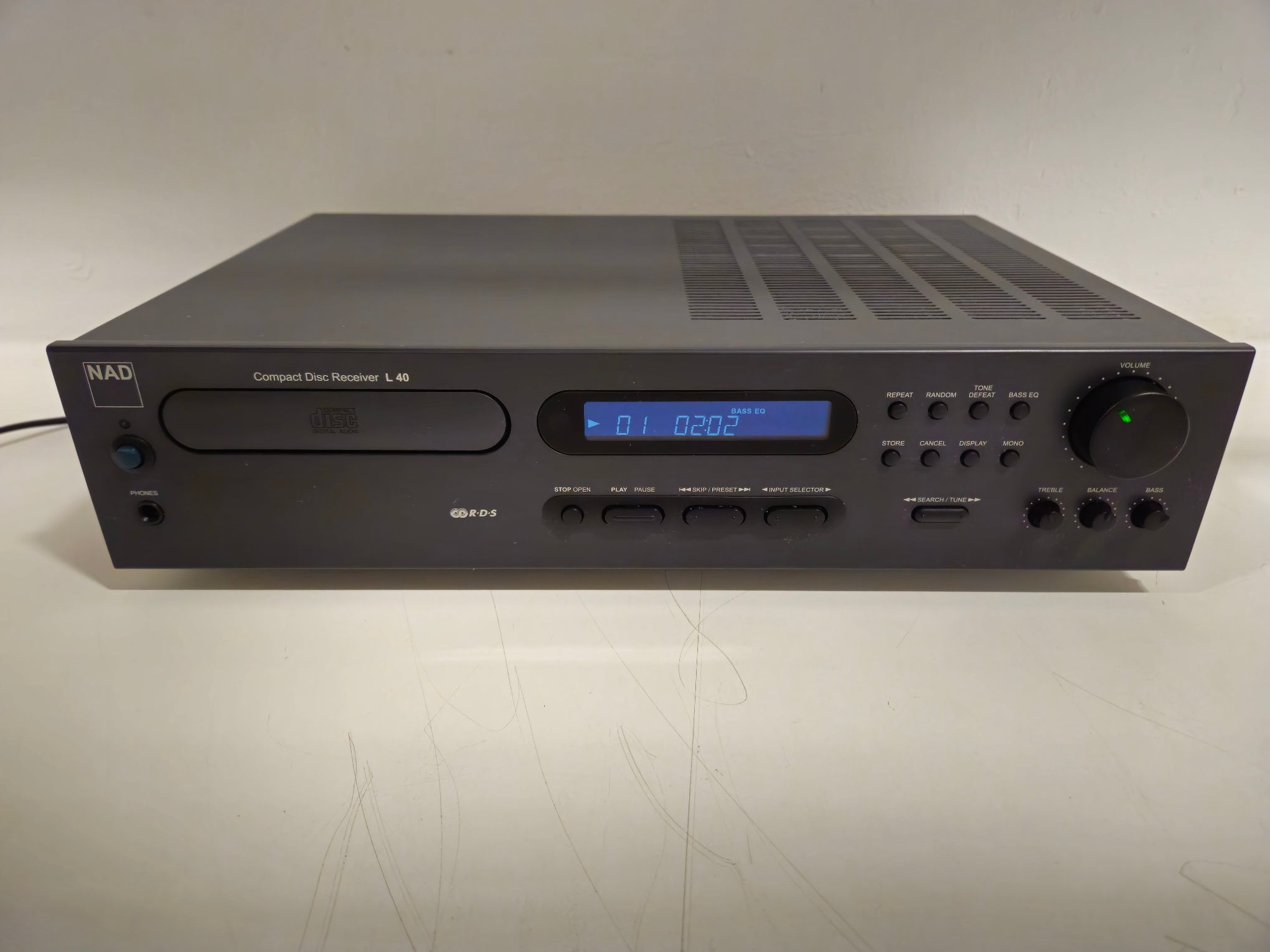 NAD - L40 - Compact Disc Receiver - Met afstandsbediening en handleiding