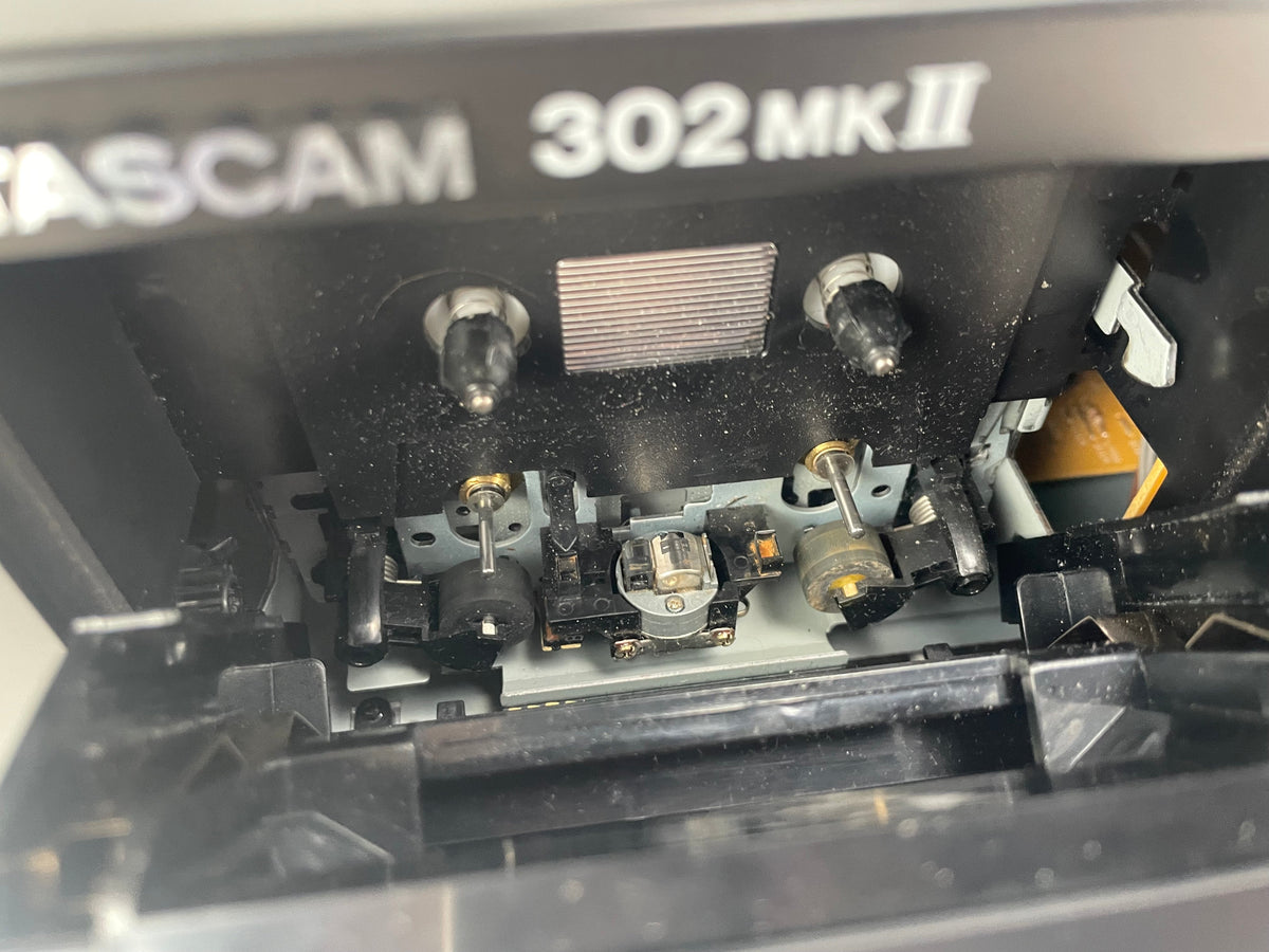 Tascam - 302 MK2 - Dubbel Cassettedeck - 2-Kops - Geregeld (Nieuwe Riemen) - 19" Rack