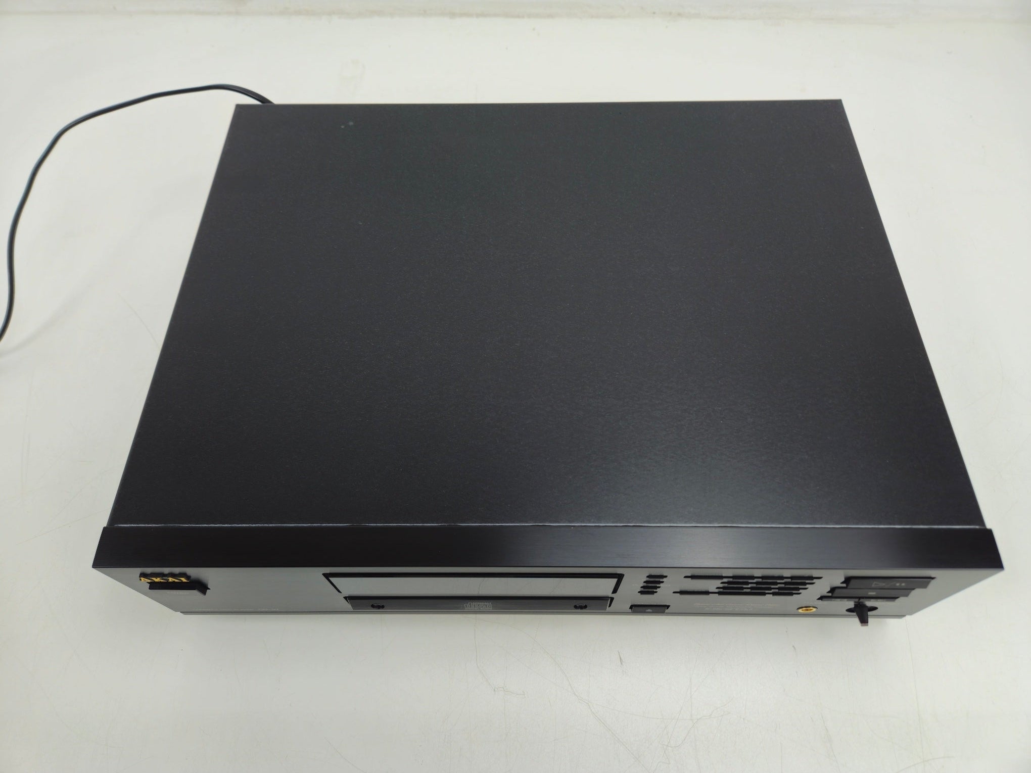 Akai - CD-57B - Compact Disc-speler - Incl. Handleiding/Originele Doos/Afstandsbediening - Als Nieuw