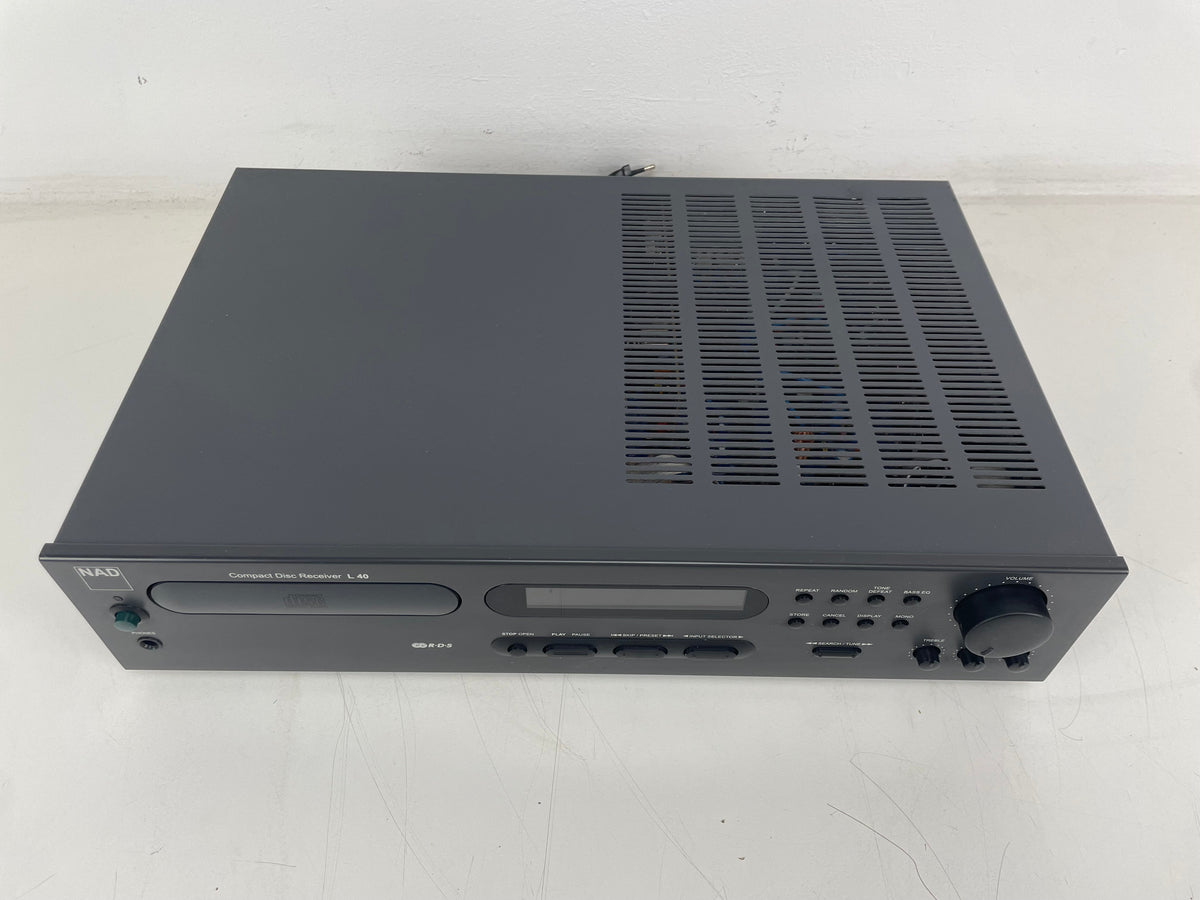 NAD - L40 - Compact Disc Receiver - Inc. Remote