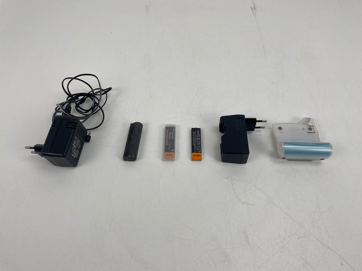 Sharp - MD-MT866H(S) - Portable MiniDisc Player - Original Box & Accesories