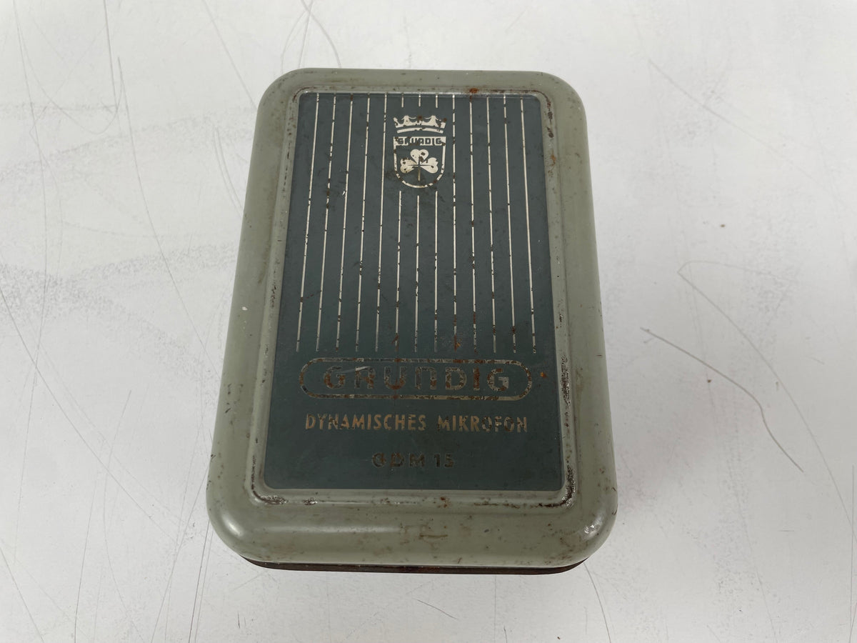 Grundig - GDM 15 - Dynamische microfoon - Incl. Koffer