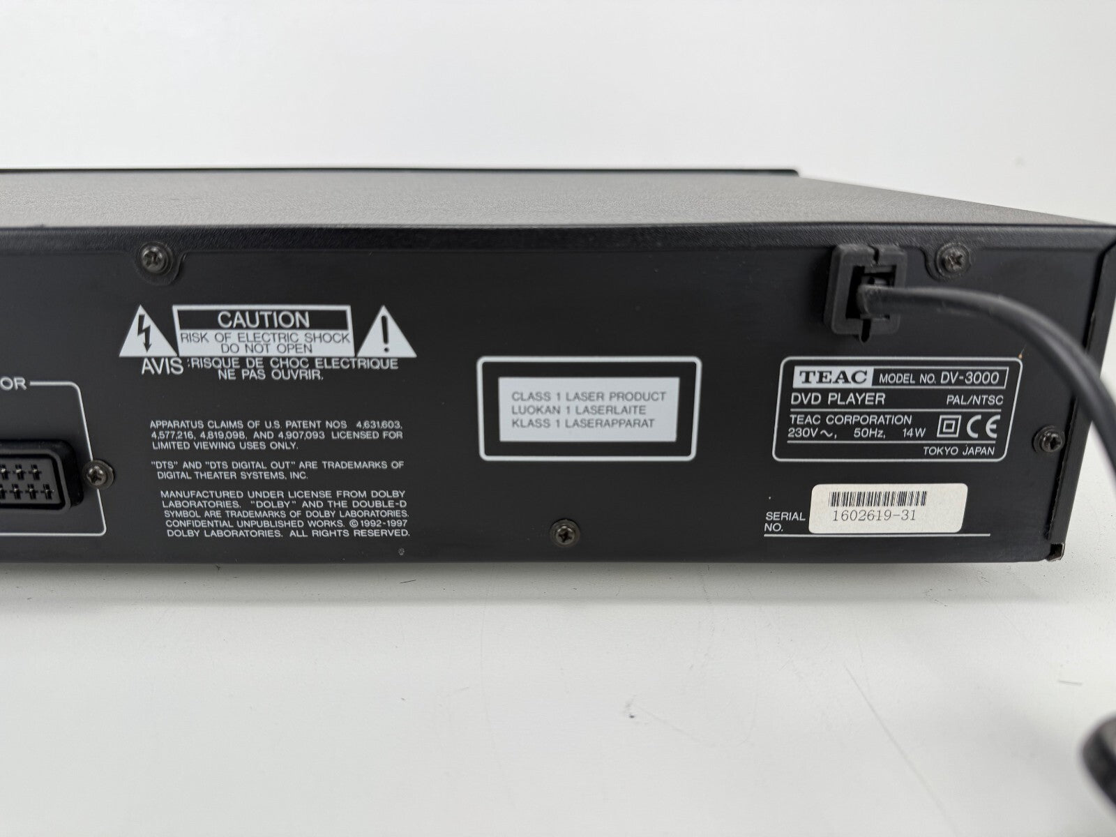 TEAC DV - 3000 DVD Player