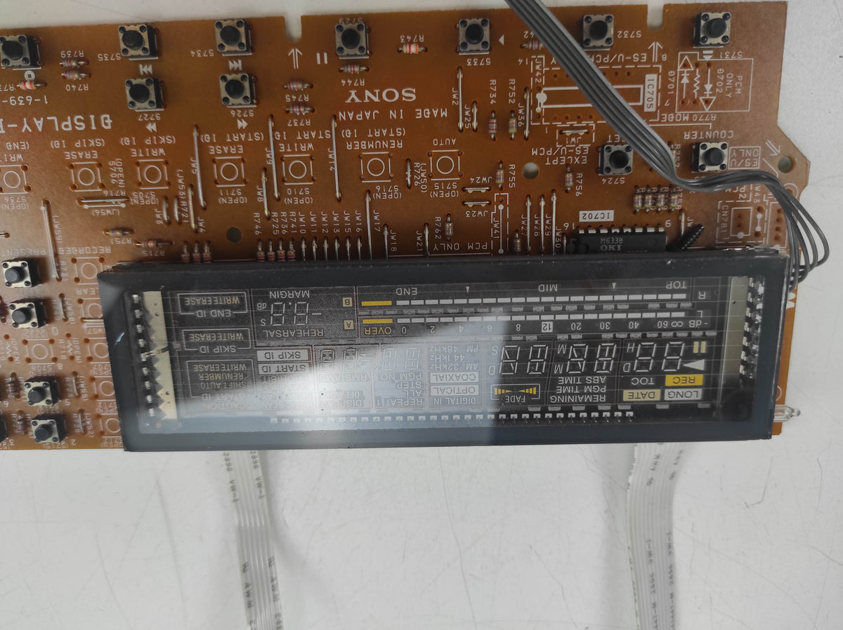 SONY DTC-670 DAT recorder Display printplaat werkt