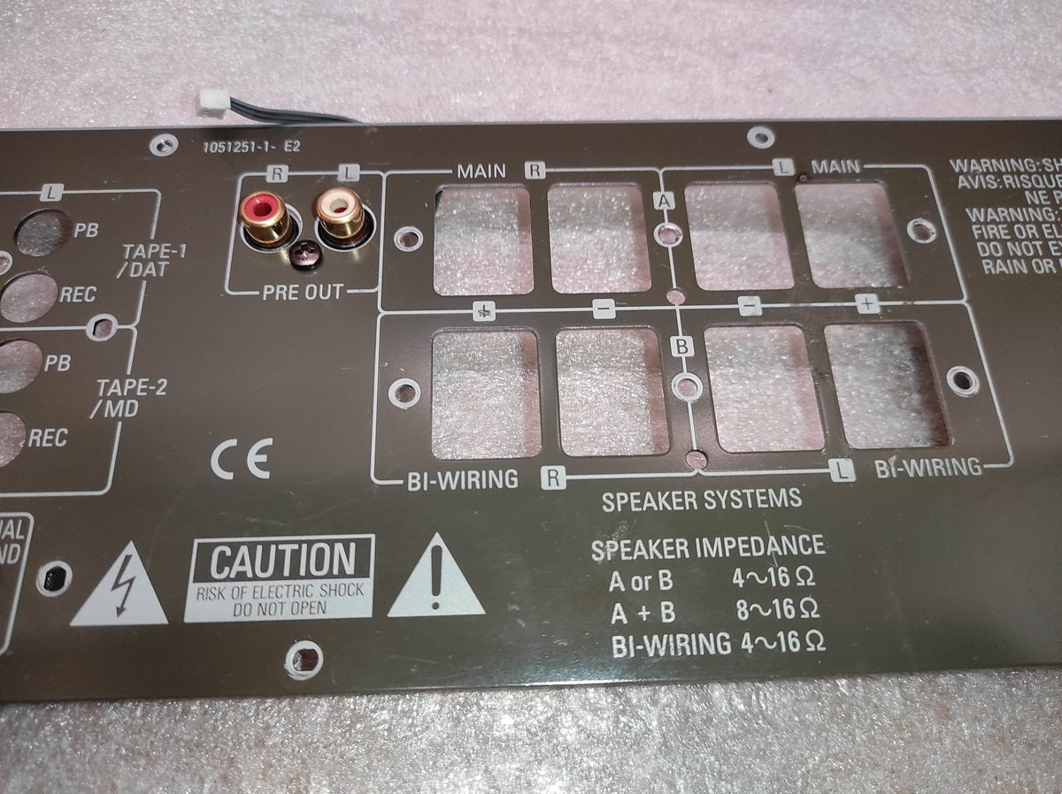 Denon - PMA-1500R - achterpaneel, gebruikt