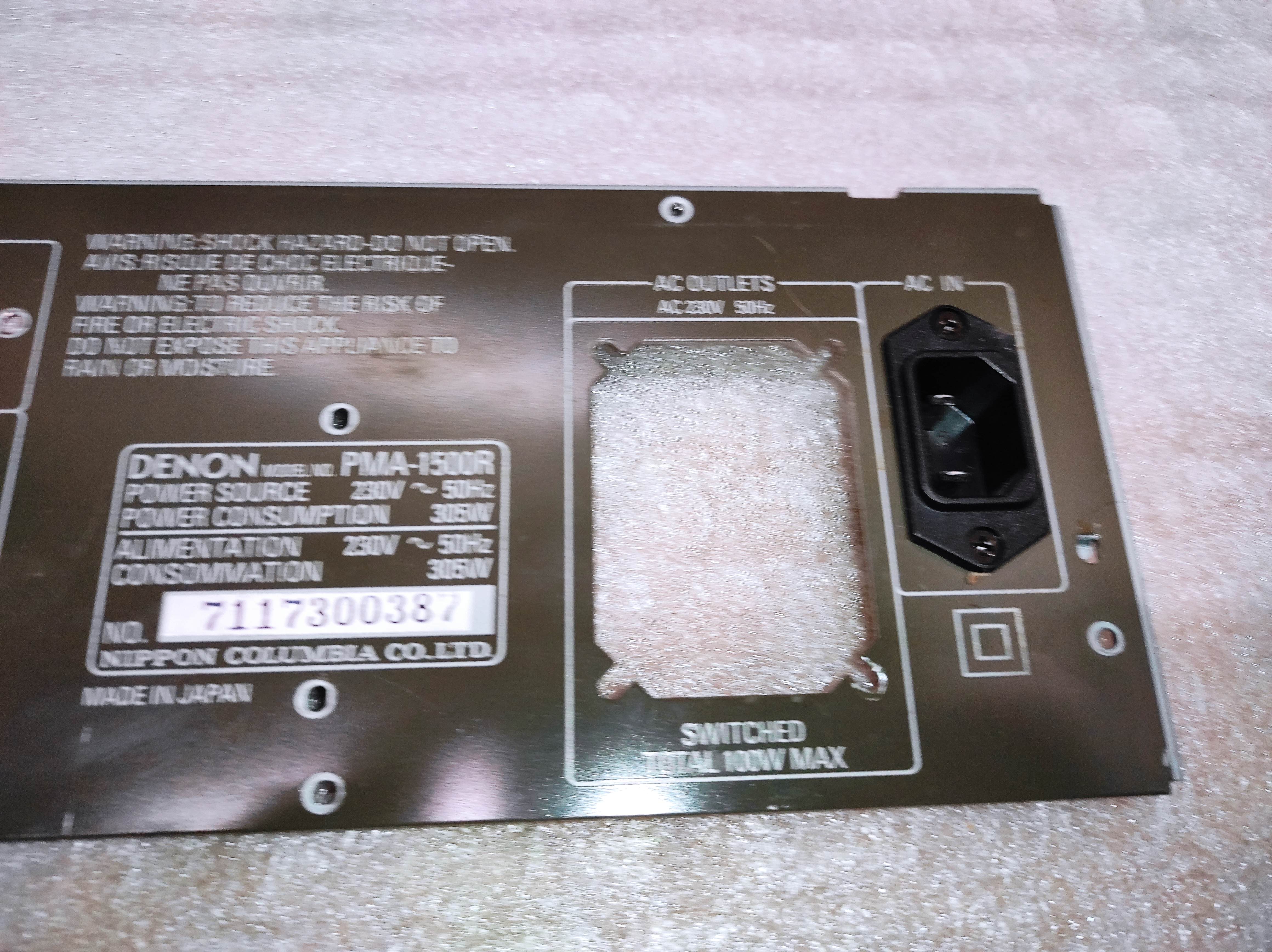 Denon - PMA-1500R - achterpaneel, gebruikt