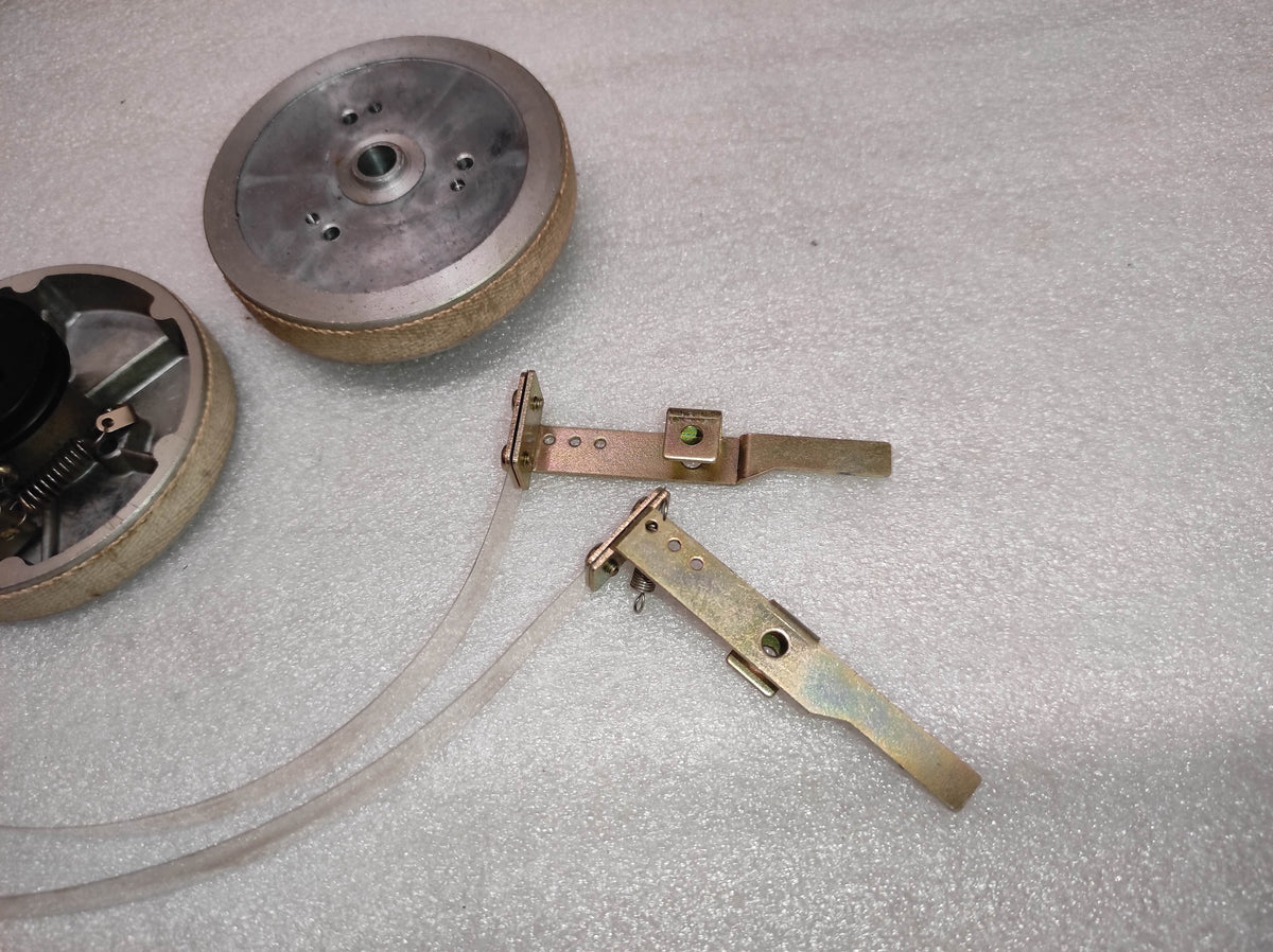 AKAI GX-230 brakes