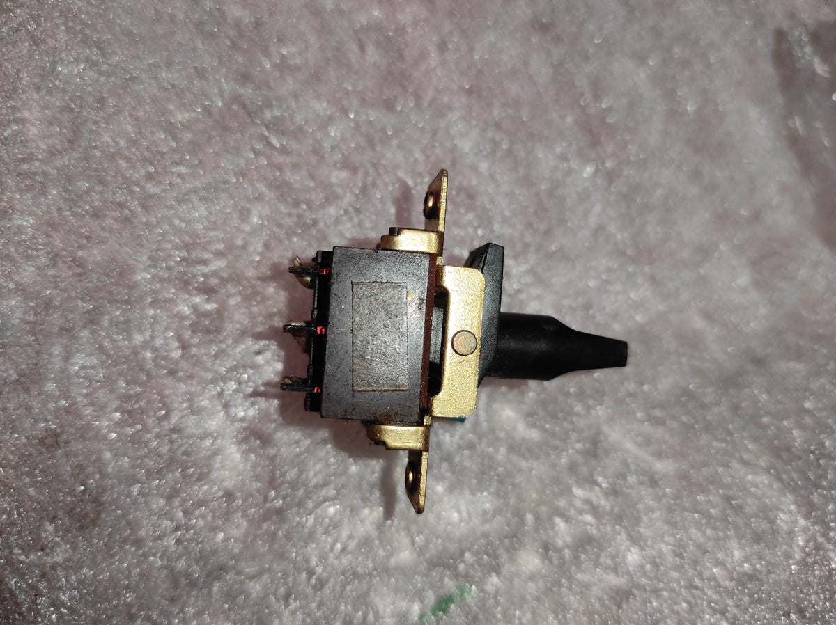 AKAI GX-230 MONITOR switch working