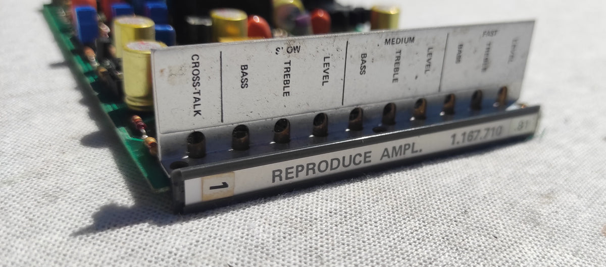 Studer ReVox B67 1.167.710-12 reproduce amplifier PCB niet getest, sporen van corrosie #1