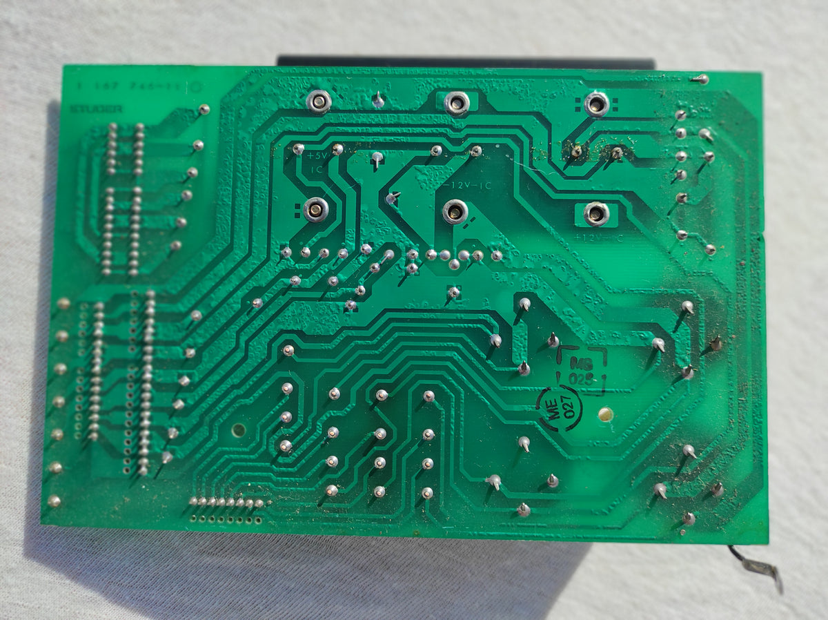 Studer ReVox B67 1.167.746-11 voeding printplaat niet getest, sporen van corrosie #1