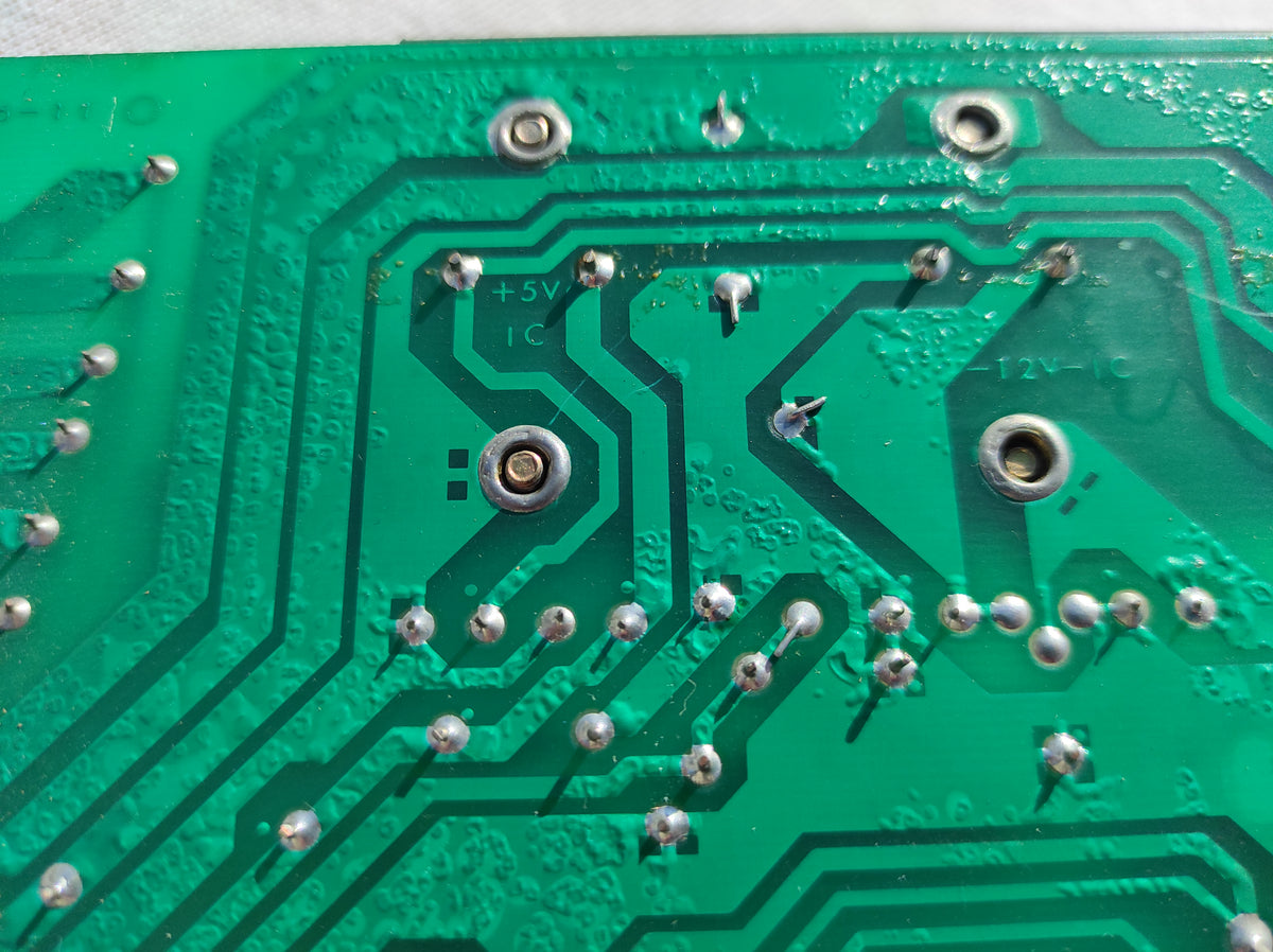Studer ReVox B67 1.167.746-11 voeding printplaat niet getest, sporen van corrosie #1