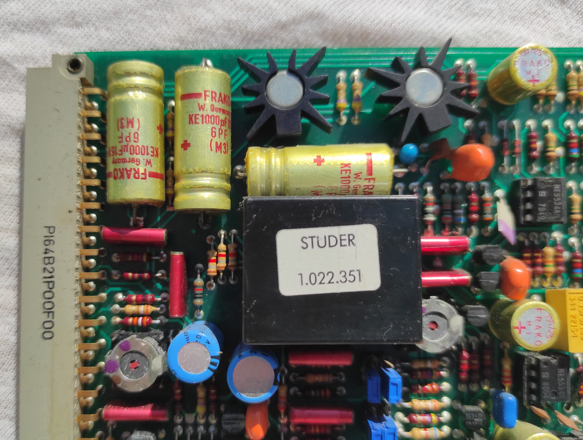 Studer ReVox B67 1.167.710-12 reproduce versterker printplaat niet getest, sporen van corrosie #2