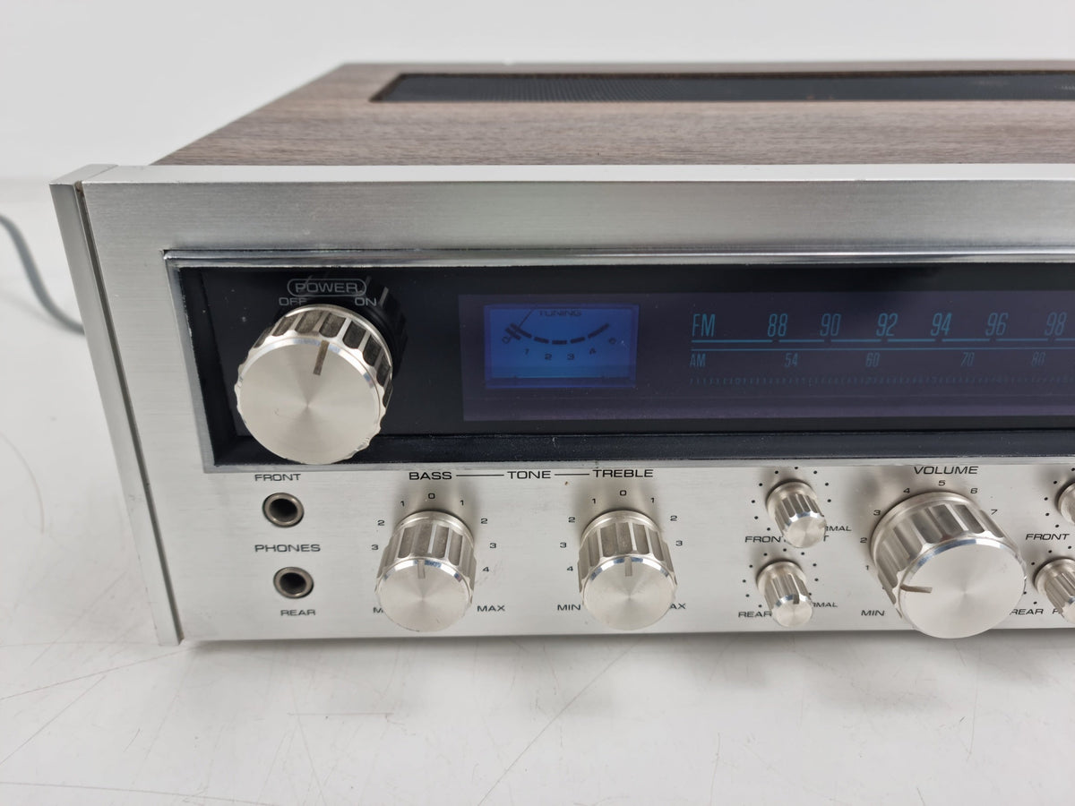 Toshiba SA-304 - Vierkanaals AM/FM-ontvanger - Gereinigd en gesmeerd