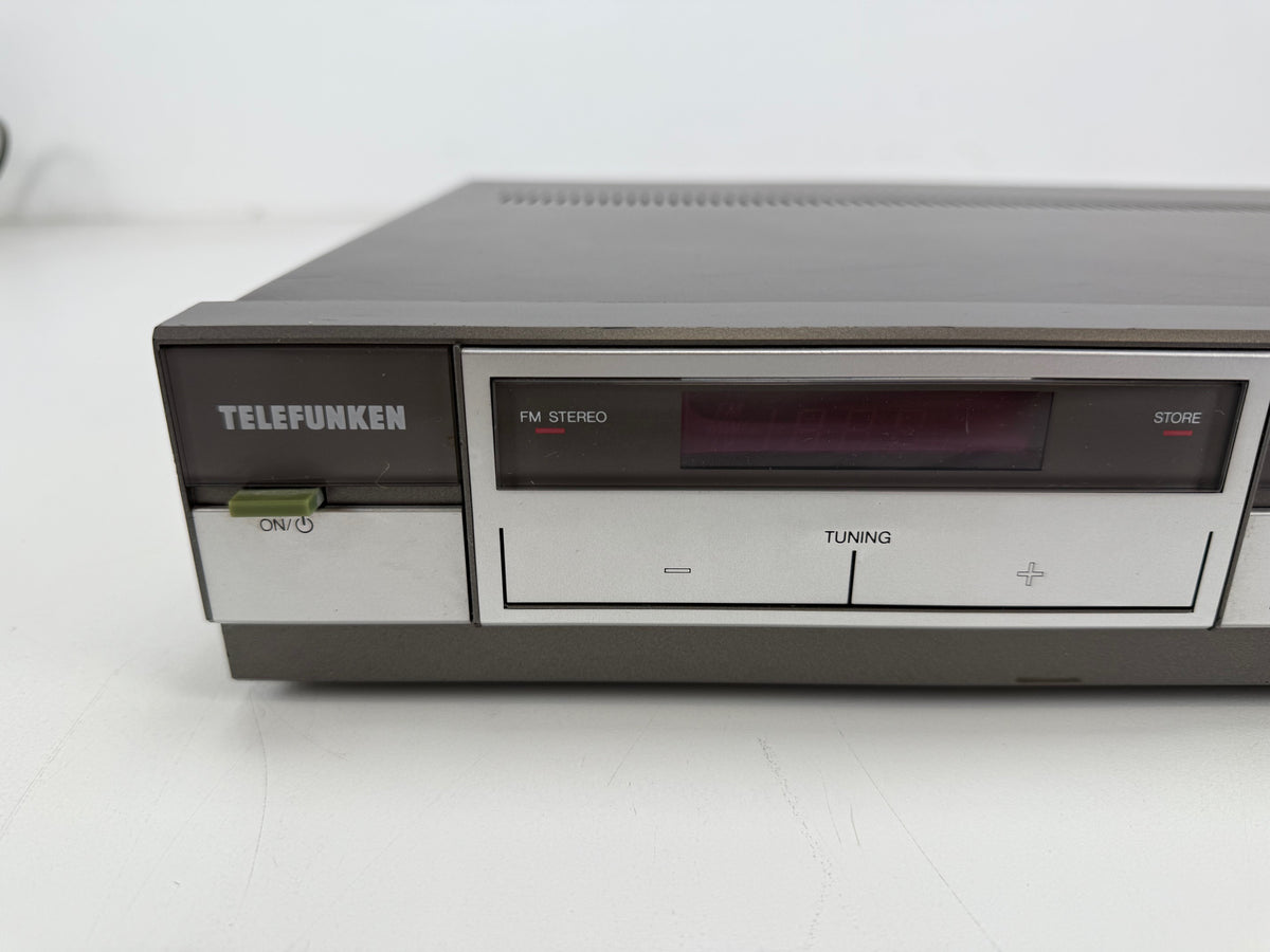 Telefunken HT1800 FM/AM Synthesizer Tuner