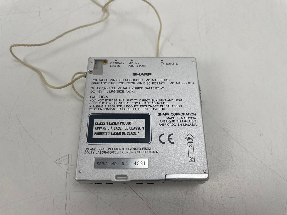 Sharp - MD-MT866H(S) - Portable MiniDisc Player - Original Box & Accesories