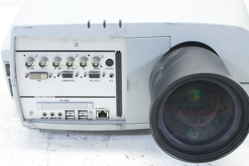 Barco iQ Pro R300 Projector met QVD (1.3 - 1.8:1) Lens