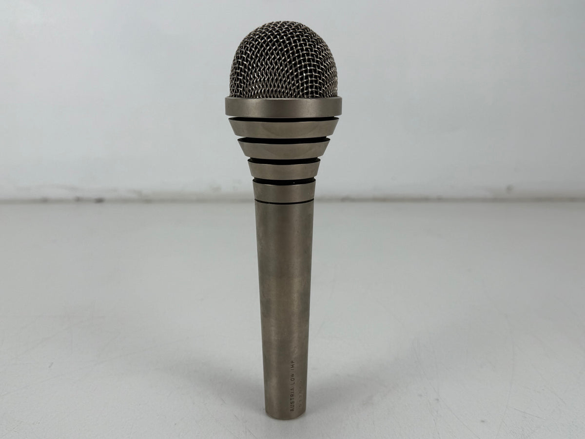 AKG D330BT Dynamic Hyper-cardioid Microphone With Case