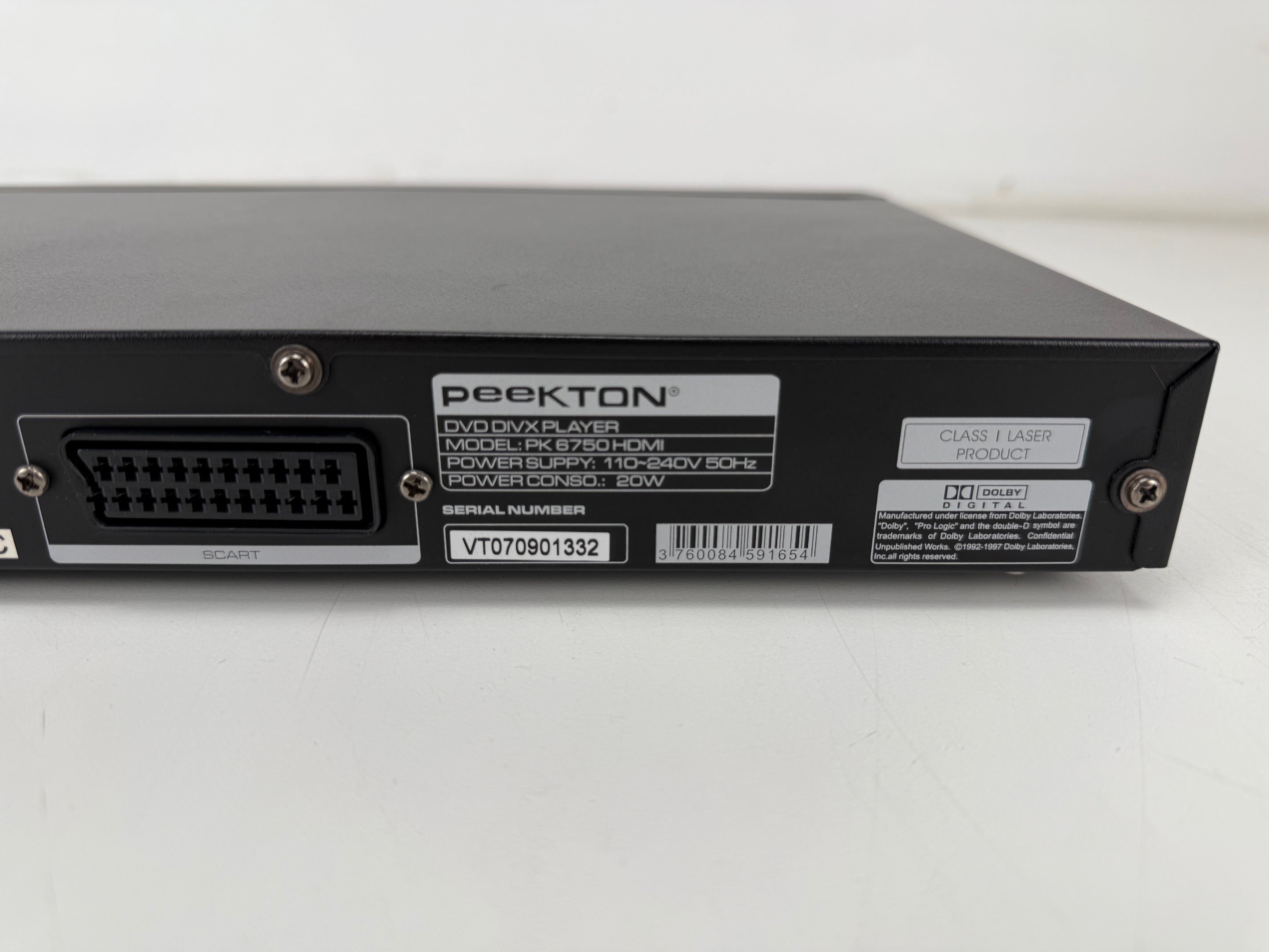 Peekton PK 6750 HDMI DVD DIVX Player With Original Box - Remote Control
